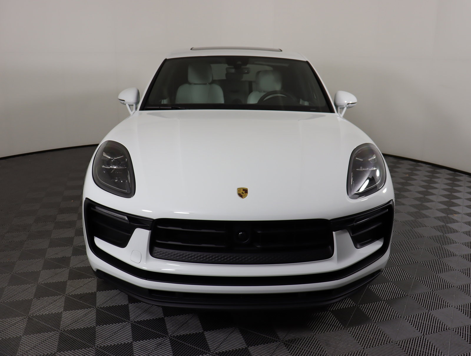 Used 2025 Porsche Macan Base with VIN WP1AA2A52SLB03752 for sale in Brentwood, TN