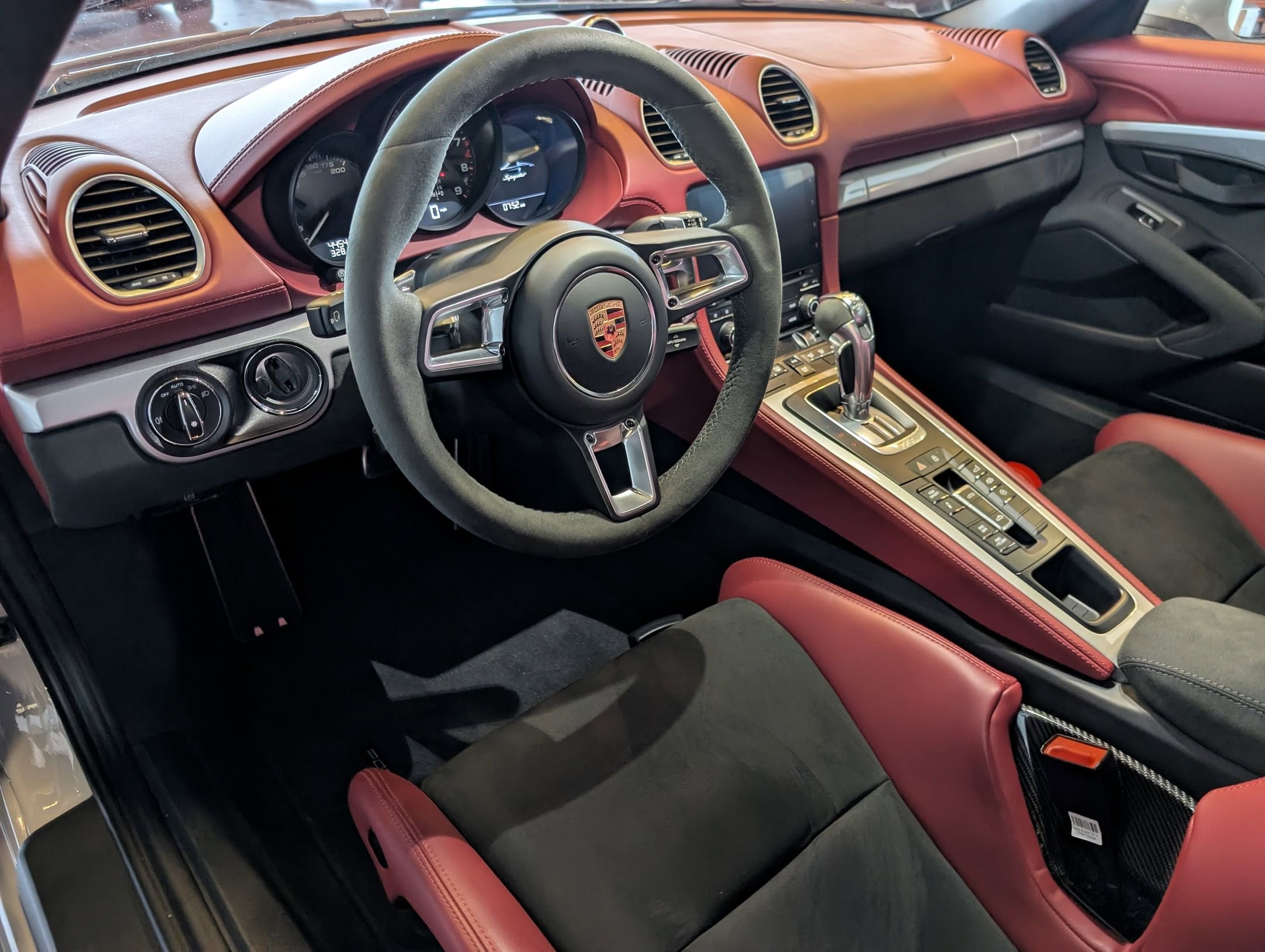 718 Spyder Roadster Convertible