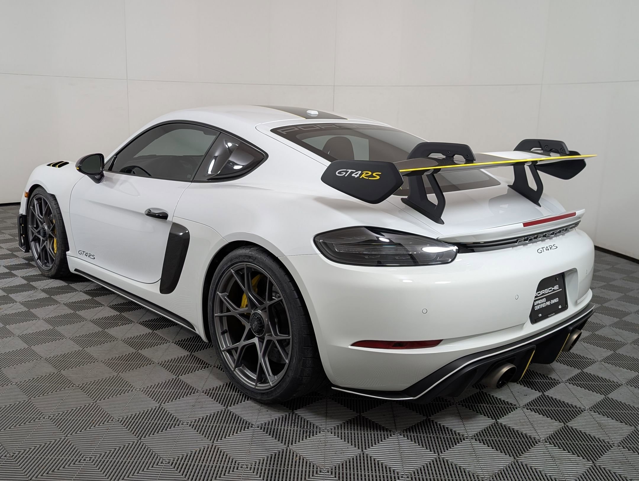 718 Cayman GT4 RS Coupe
