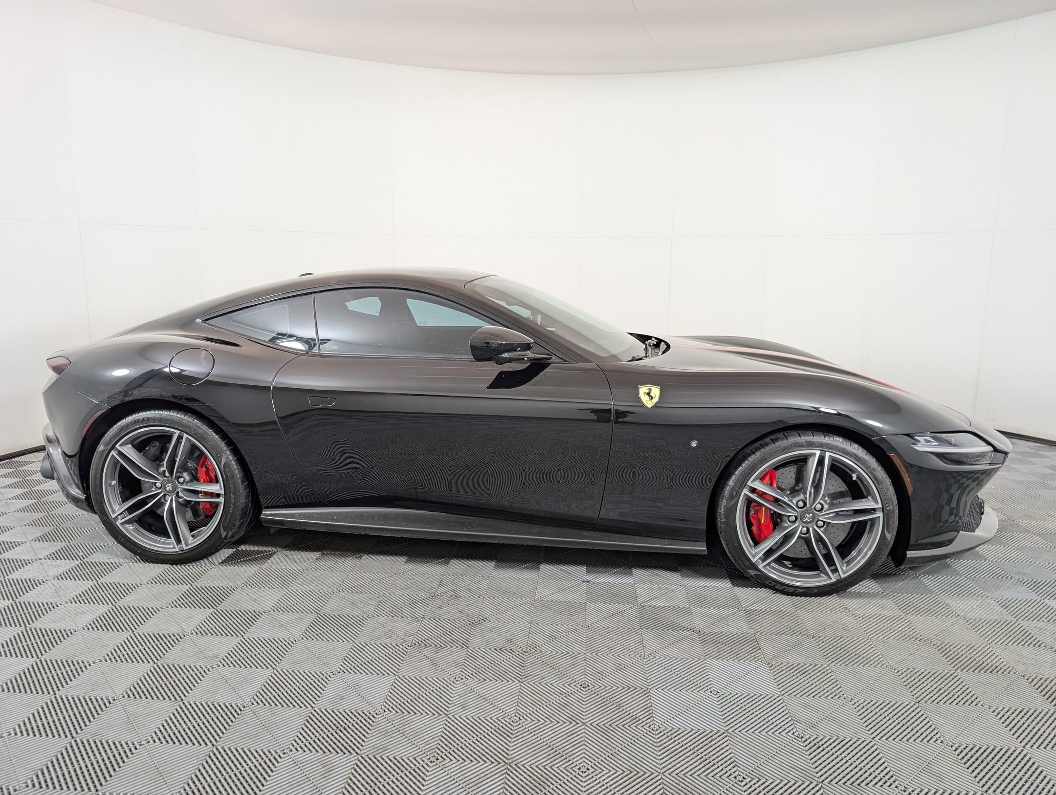 Roma Coupe