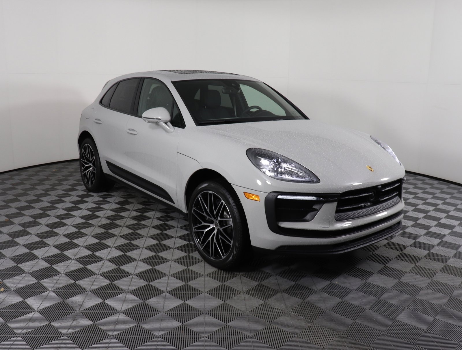 Used 2024 Porsche Macan Base with VIN WP1AA2A59RLB11759 for sale in Brentwood, TN