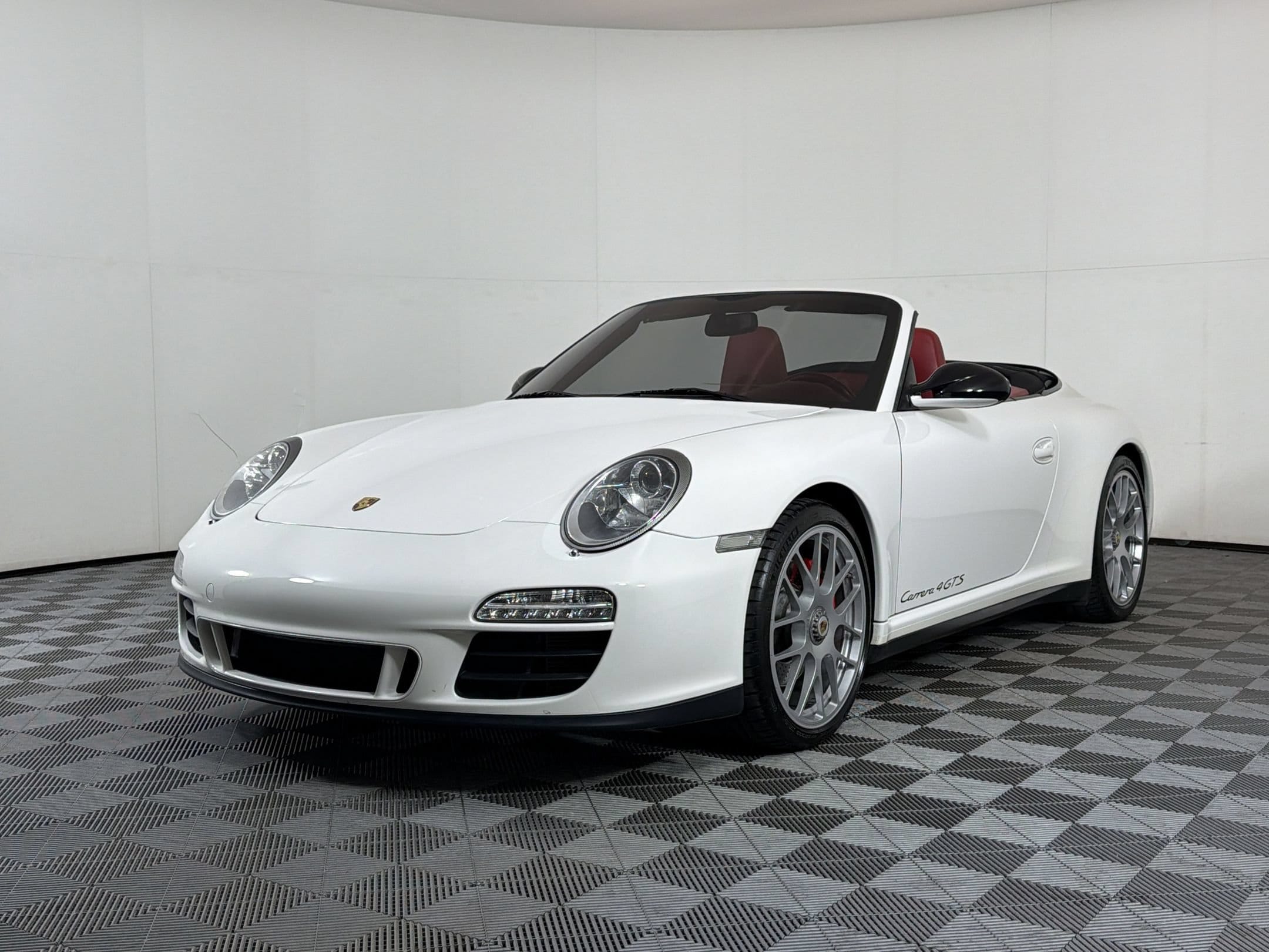 2012 Porsche 911 Carrera 4 GTS Cabriolet 2012 Porsche 911 Carrera 4 GTS Cabriolet