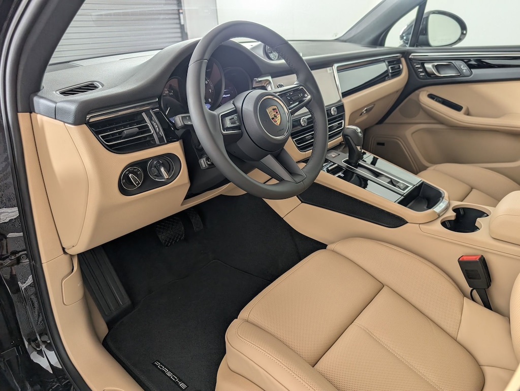 Used 2026 Porsche Macan  SUV