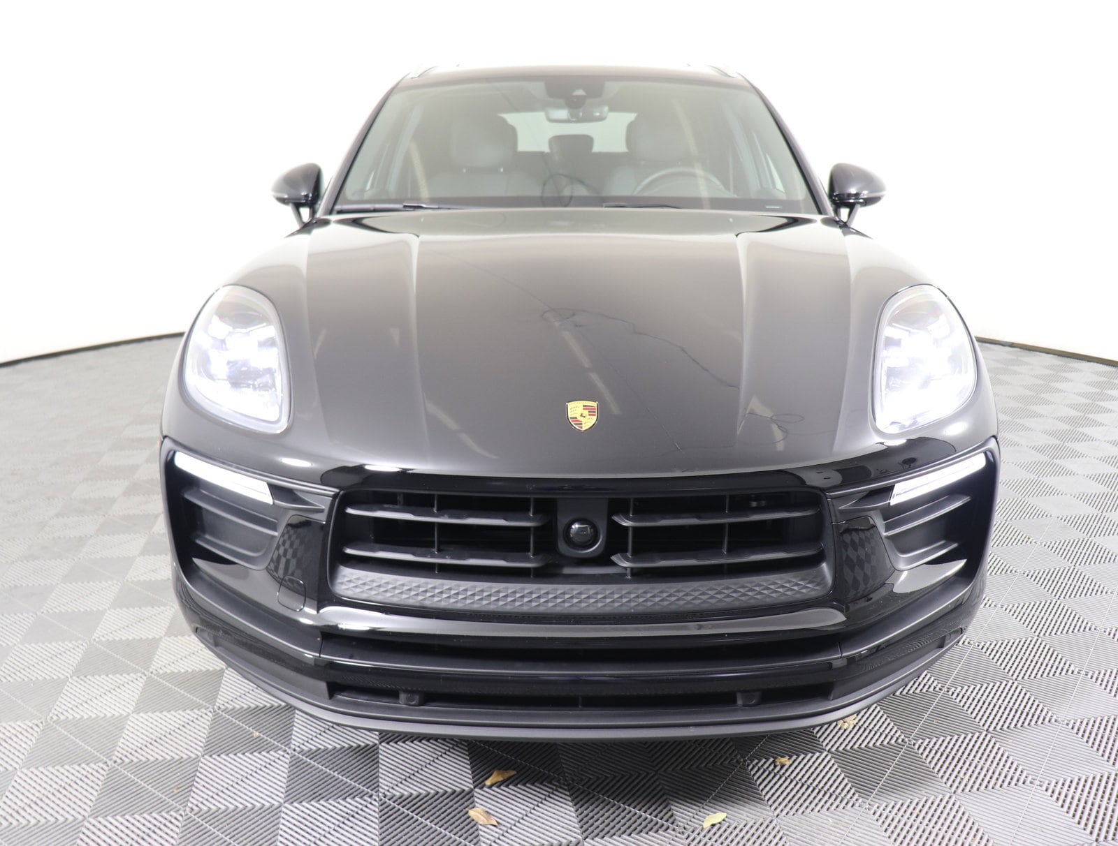 Used 2025 Porsche Macan Base with VIN WP1AA2A55SLB00070 for sale in Brentwood, TN