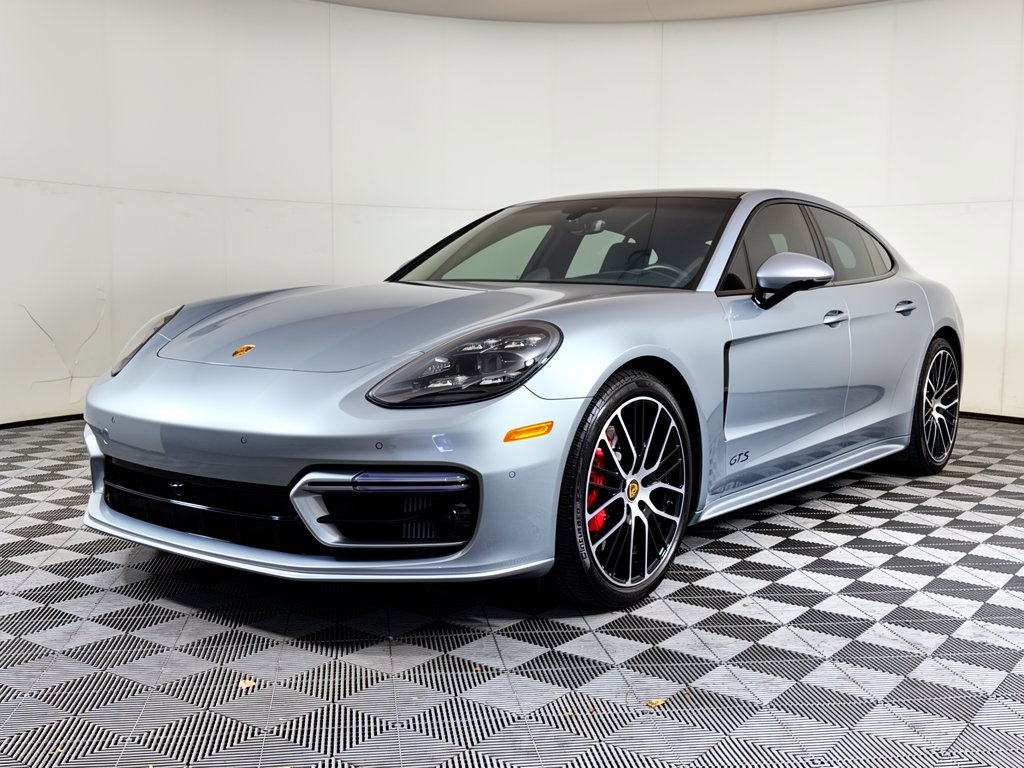 2023 Porsche Panamera GTS Hatchback