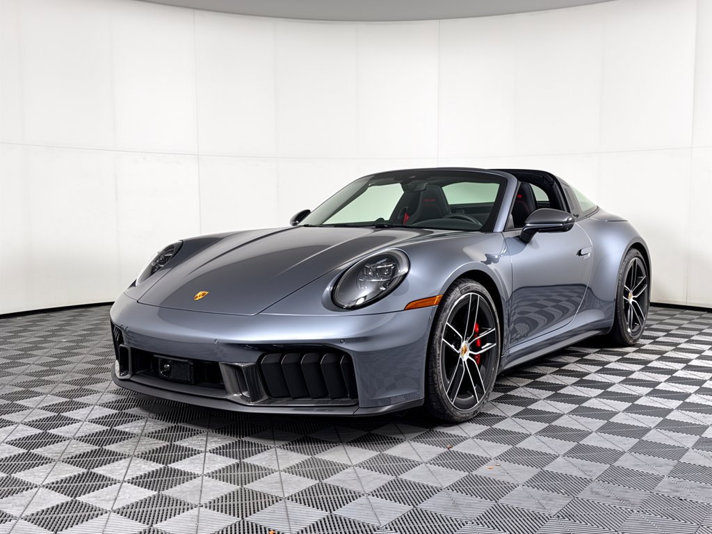 2026 Porsche 911 4 GTS Coupe 2026 Porsche 911 4 GTS Coupe