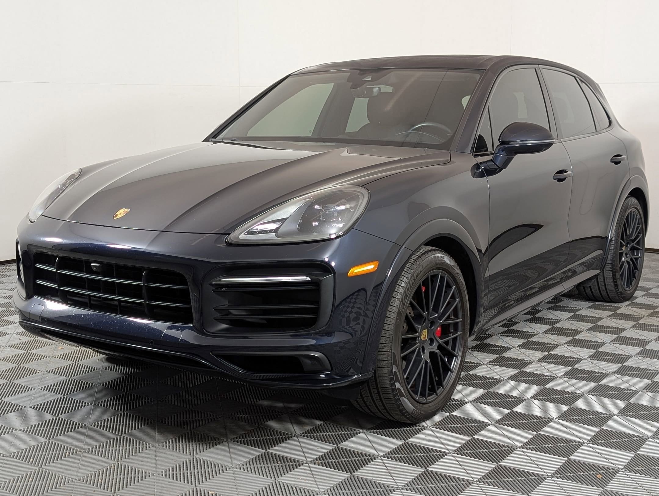 2021 Porsche Cayenne GTS