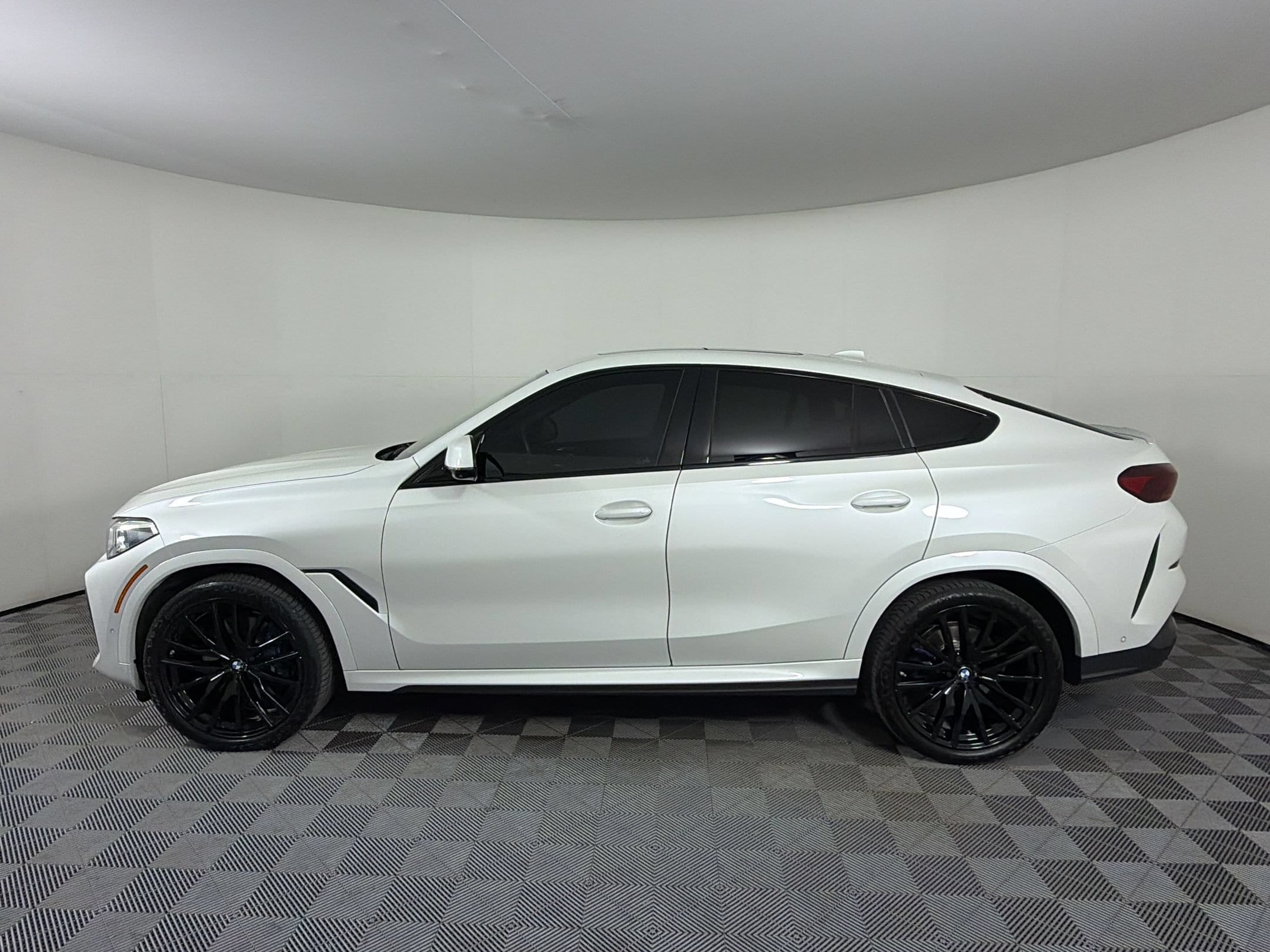 2023 BMW X6 XDrive40i Sports Activity Coupe