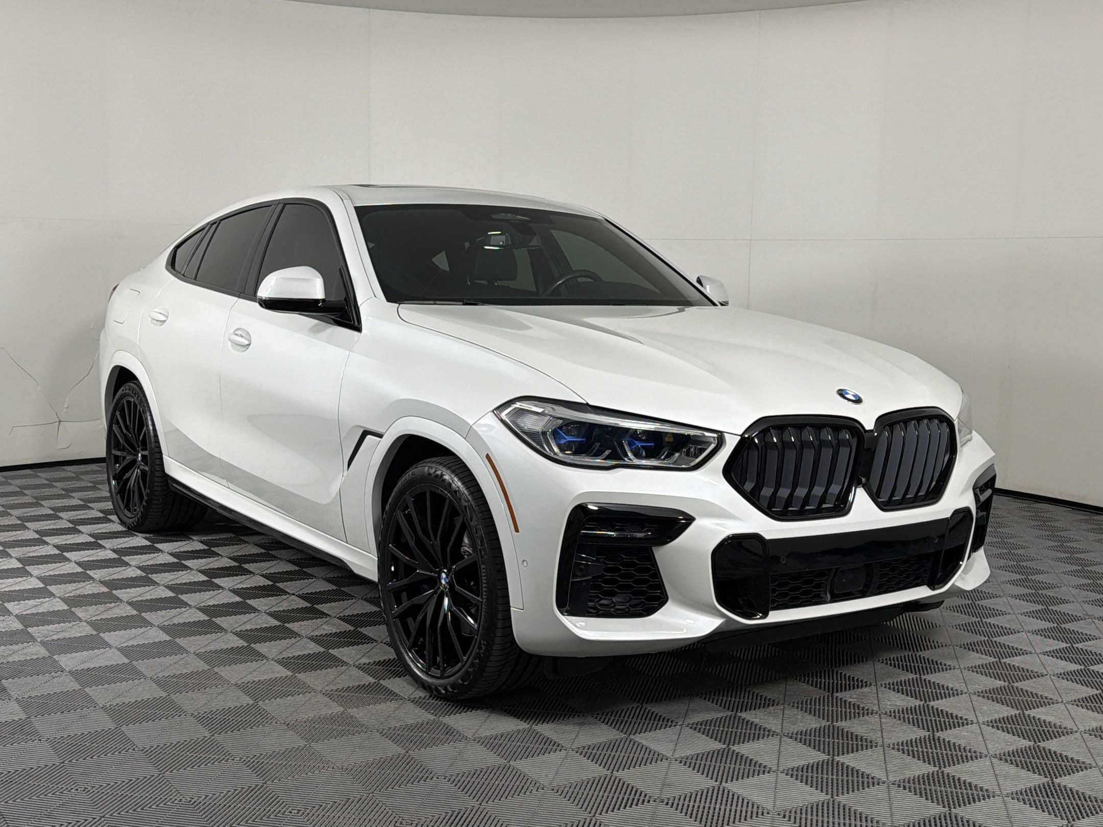 2023 BMW X6 XDrive40i Sports Activity Coupe