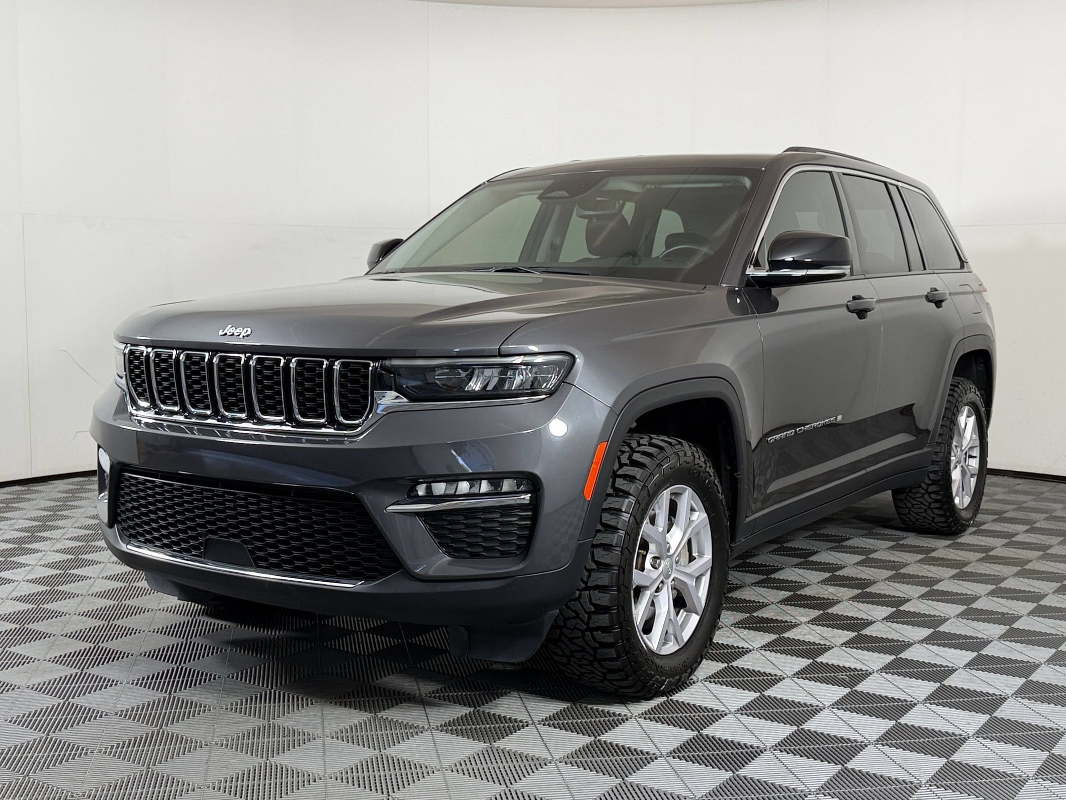 2022 Jeep Grand Cherokee Limited SUV