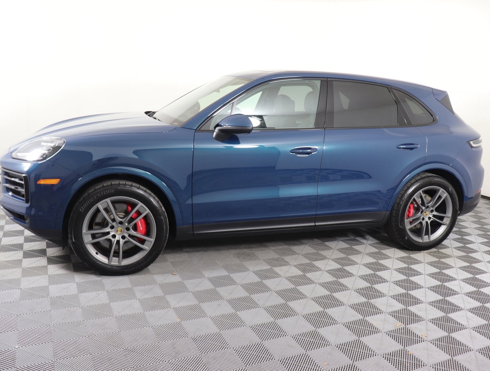 Certified 2024 Porsche Cayenne S with VIN WP1AL2AY6RDA33682 for sale in Brentwood, TN