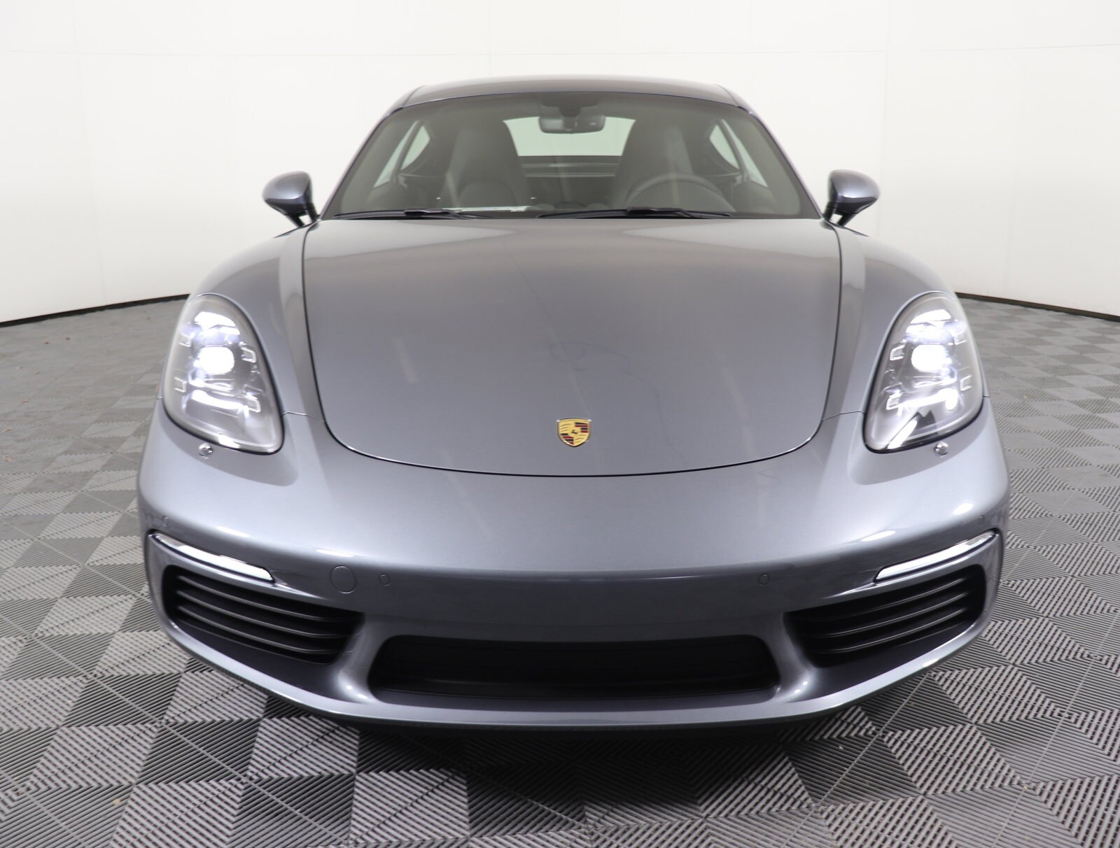 2025 Porsche Cayman Base S photo 2