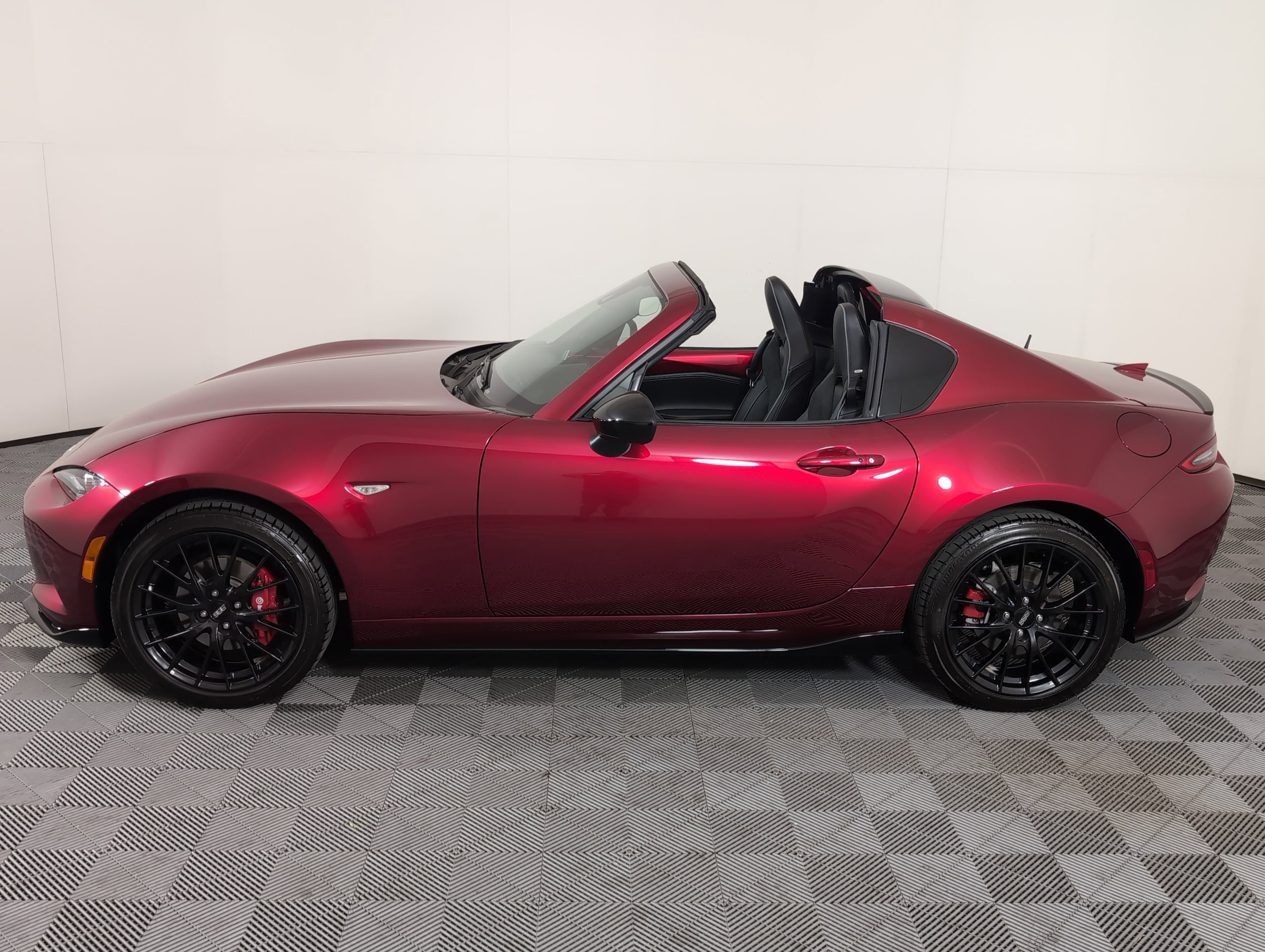 Used 2025 Mazda MX-5 Miata RF Club with VIN JM1NDAL76S0650009 for sale in Brentwood, TN