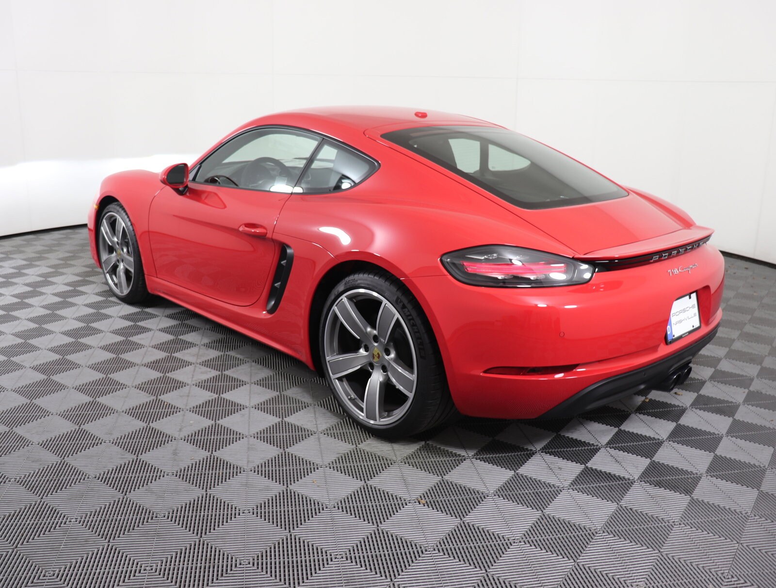 2025 Porsche Cayman Base S photo 3