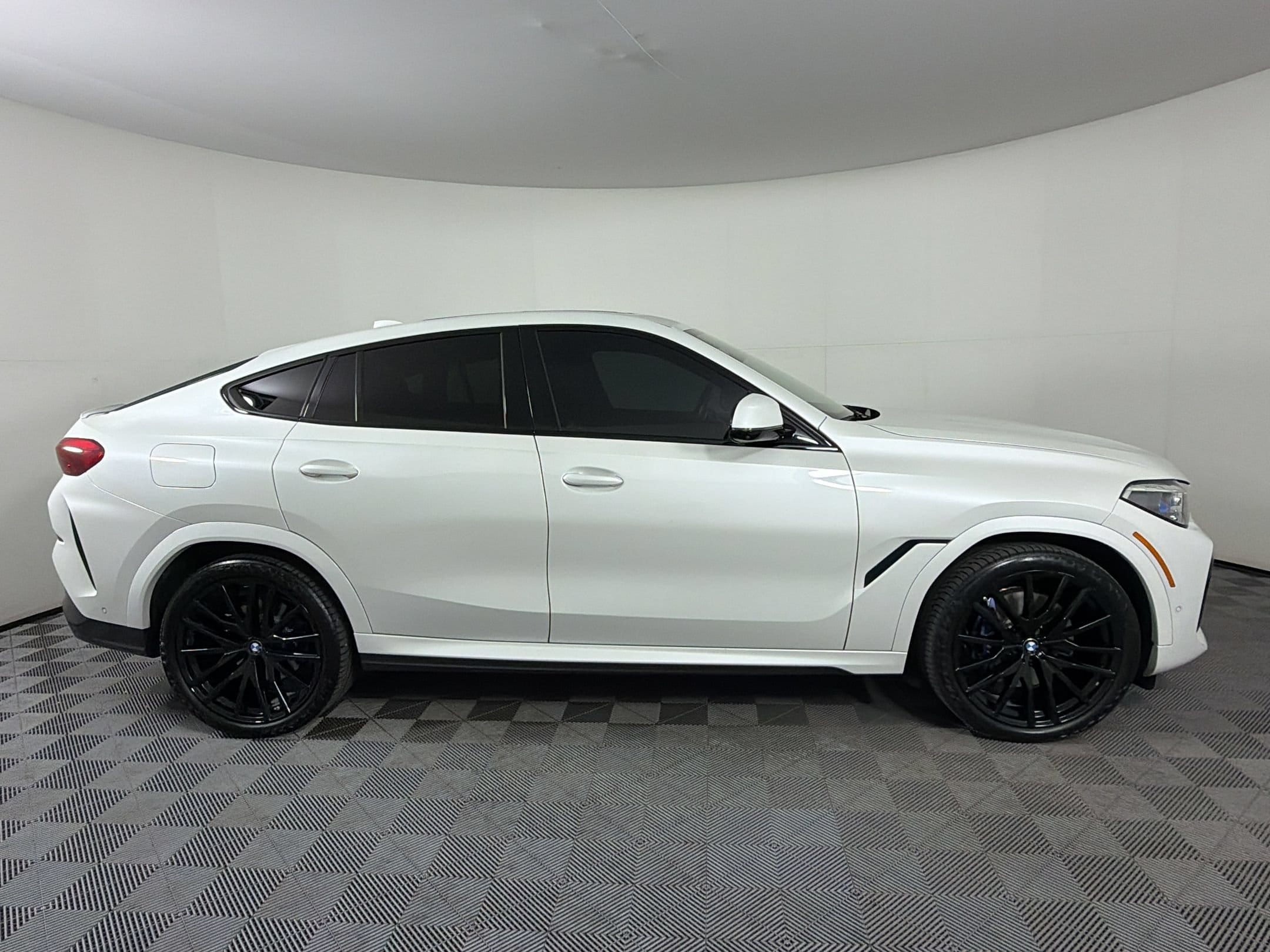 2023 BMW X6 XDrive40i Sports Activity Coupe