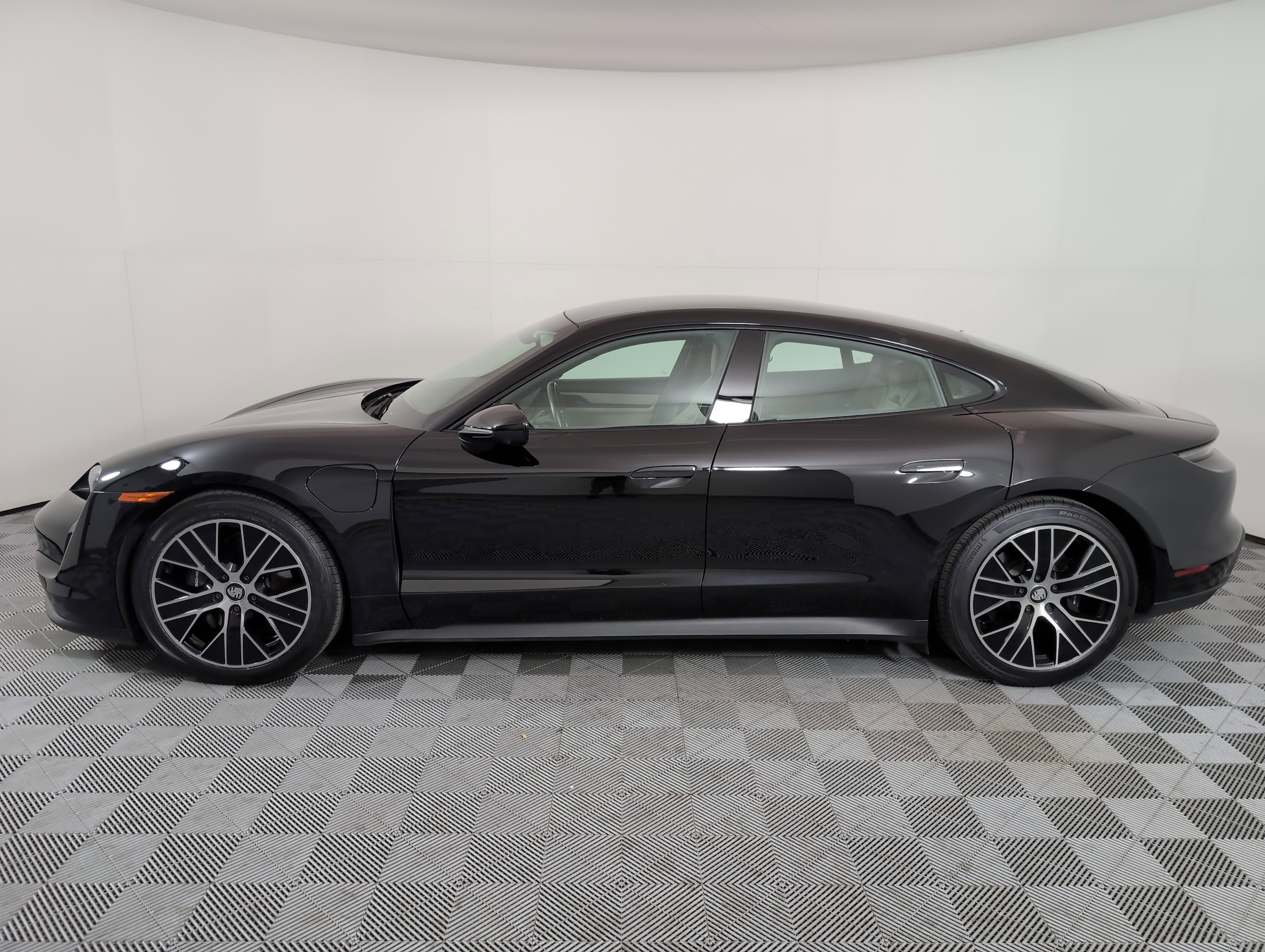 Certified 2023 Porsche Taycan Base with VIN WP0AA2Y18PSA15258 for sale in Brentwood, TN