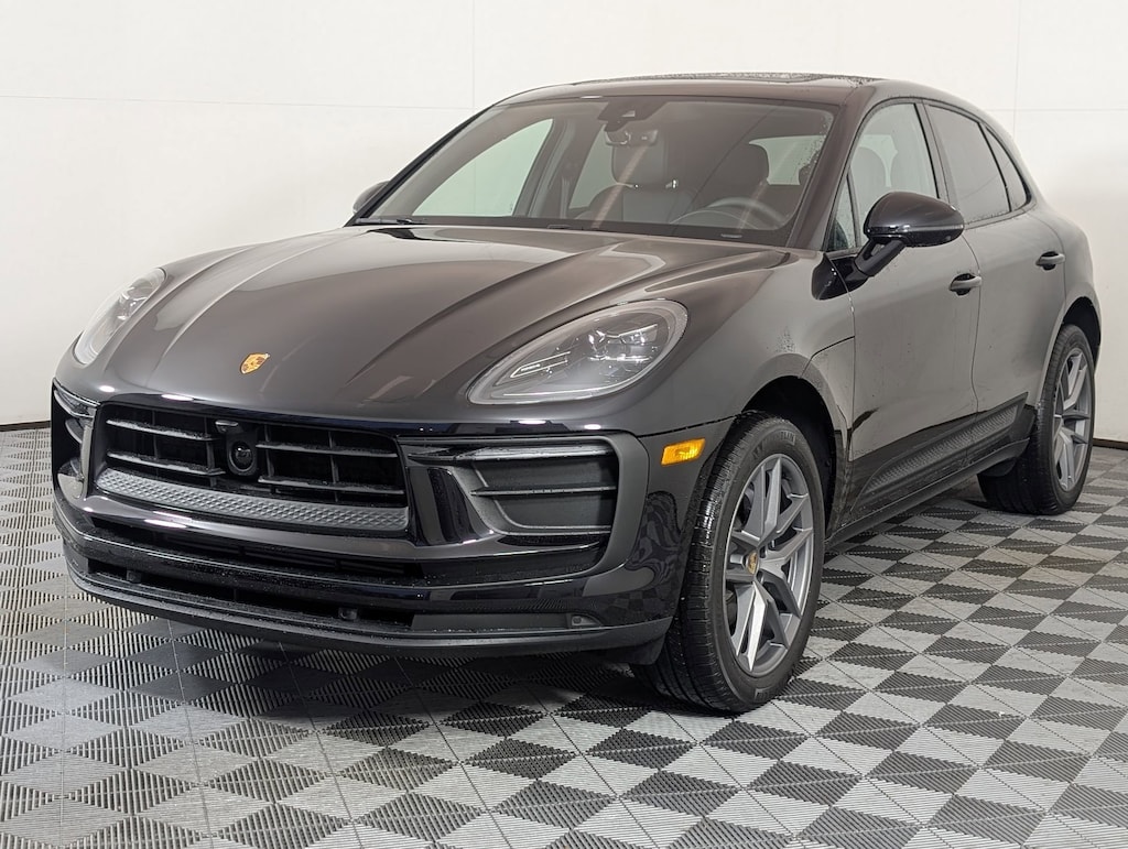 New 2026 Porsche Macan  SUV
