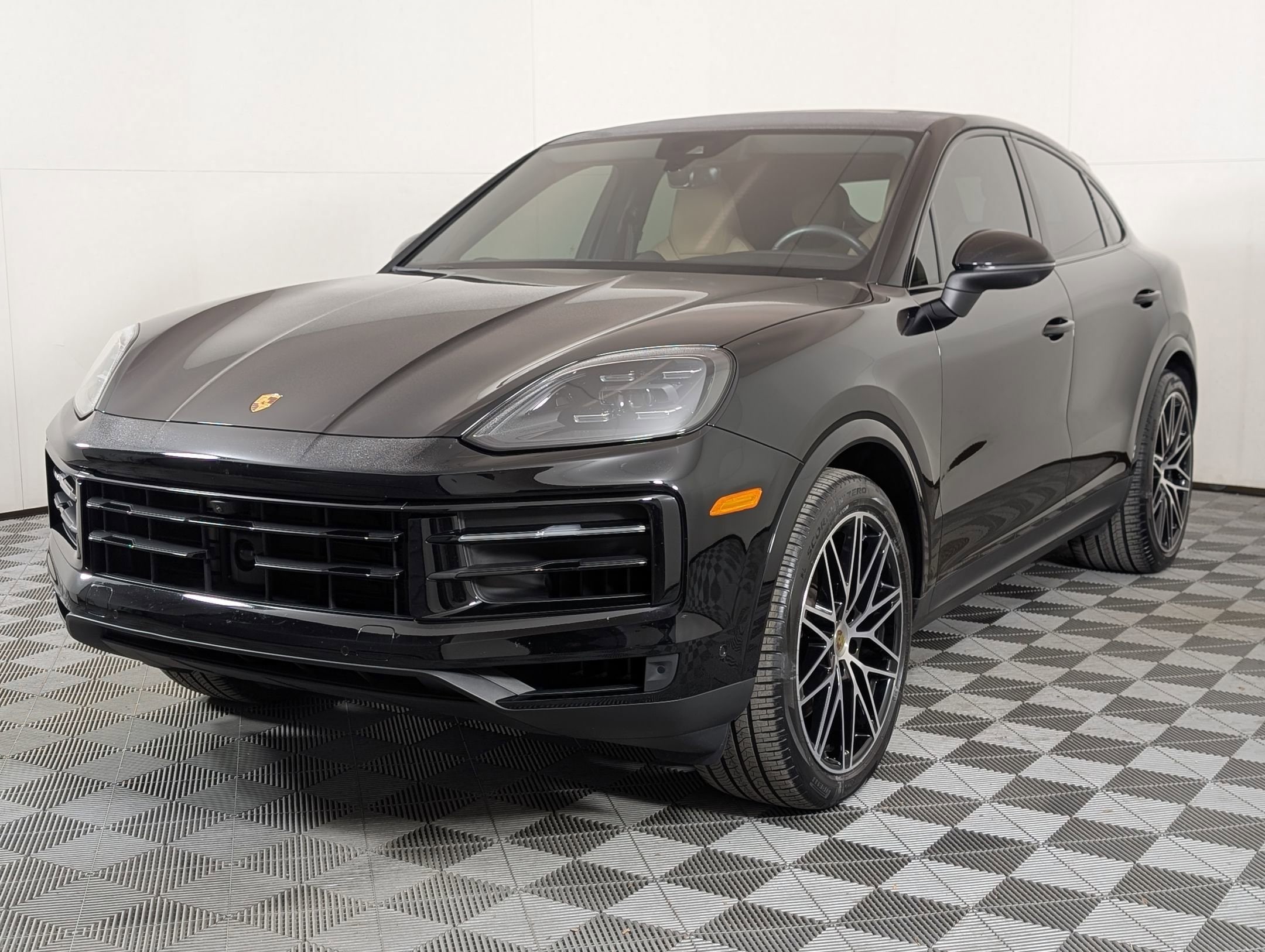 2024 Porsche Cayenne Coup Base
