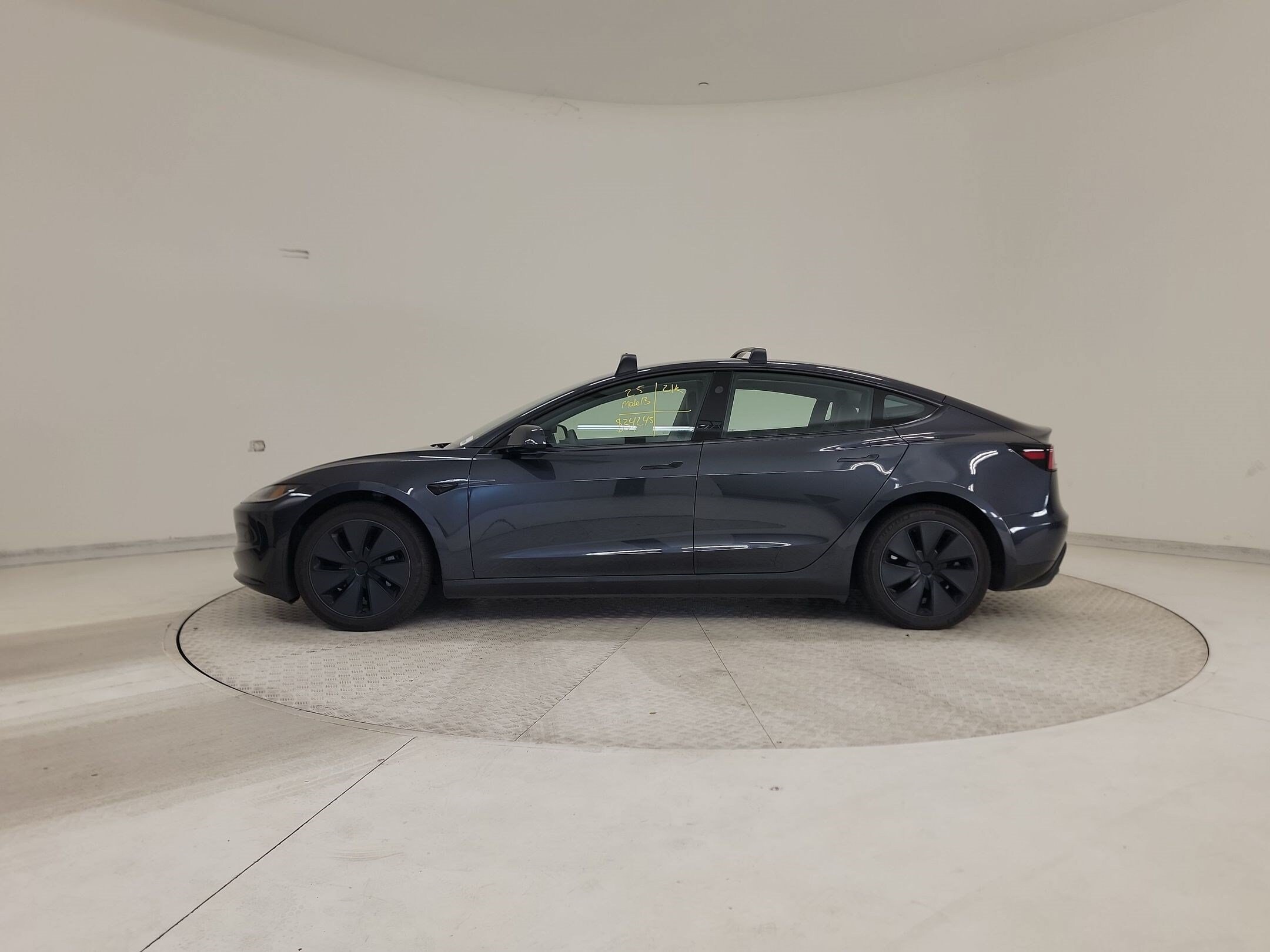 Model 3 Long Range Sedan