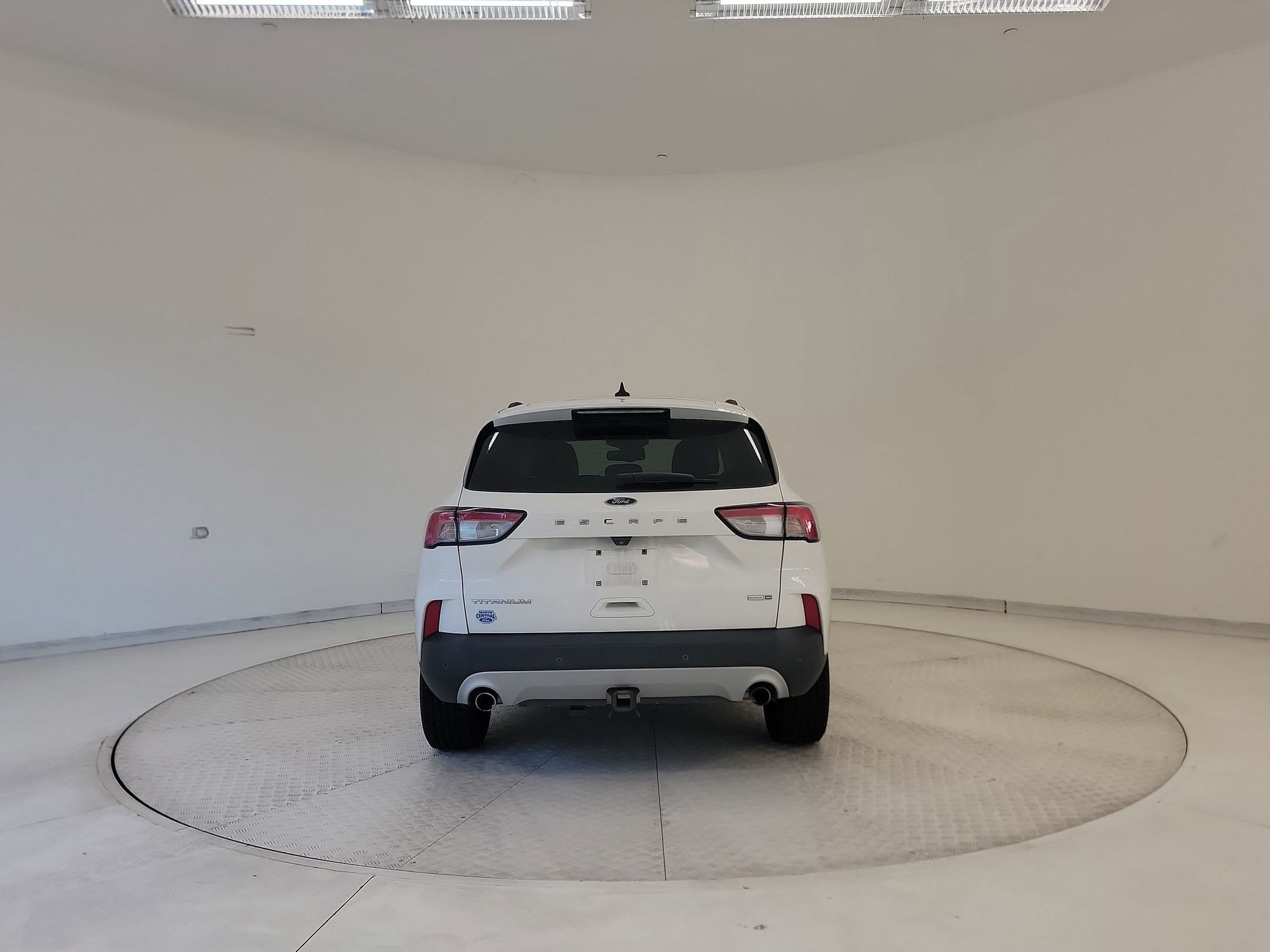 Escape Titanium SUV