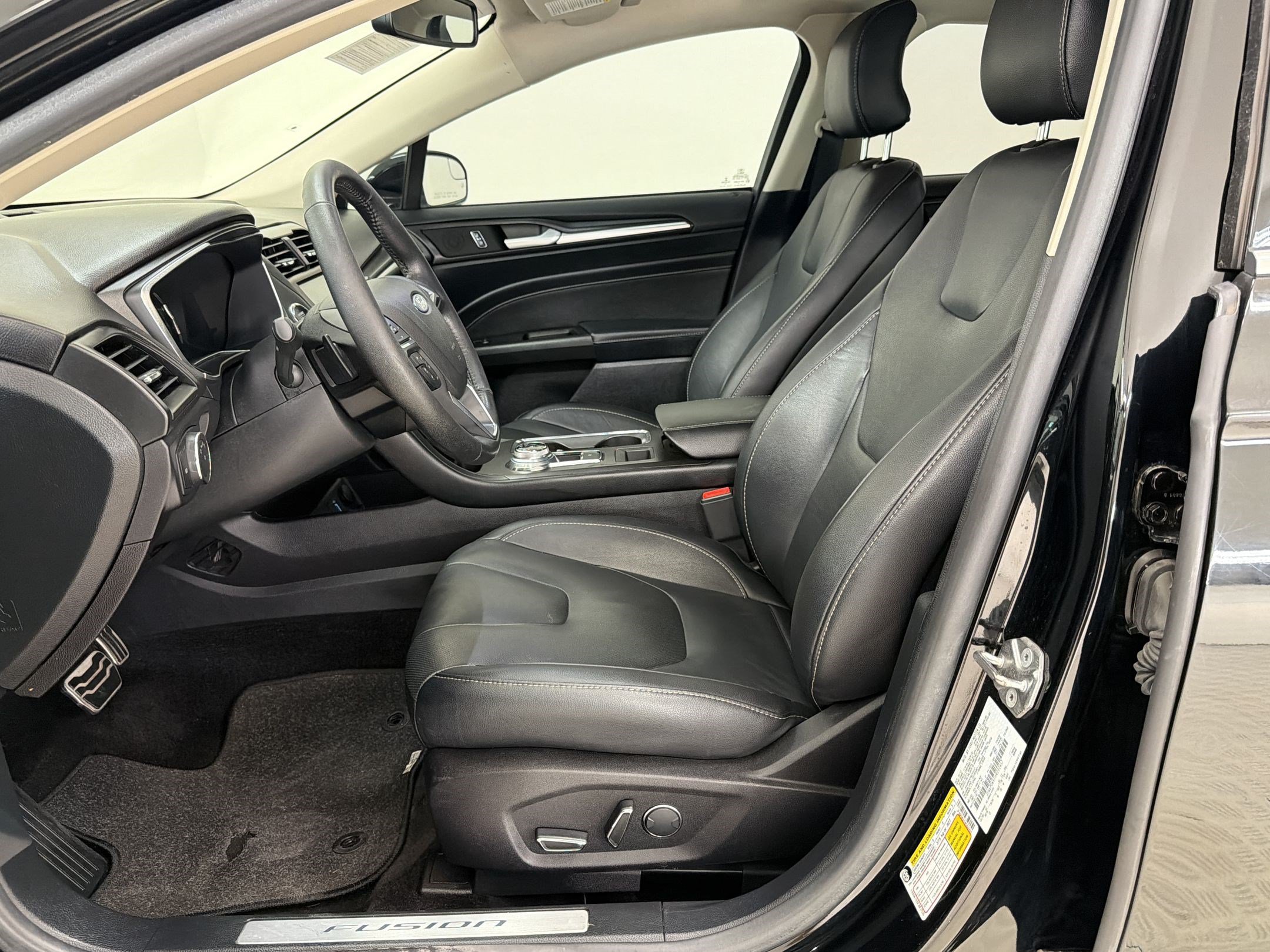 Fusion Titanium Sedan