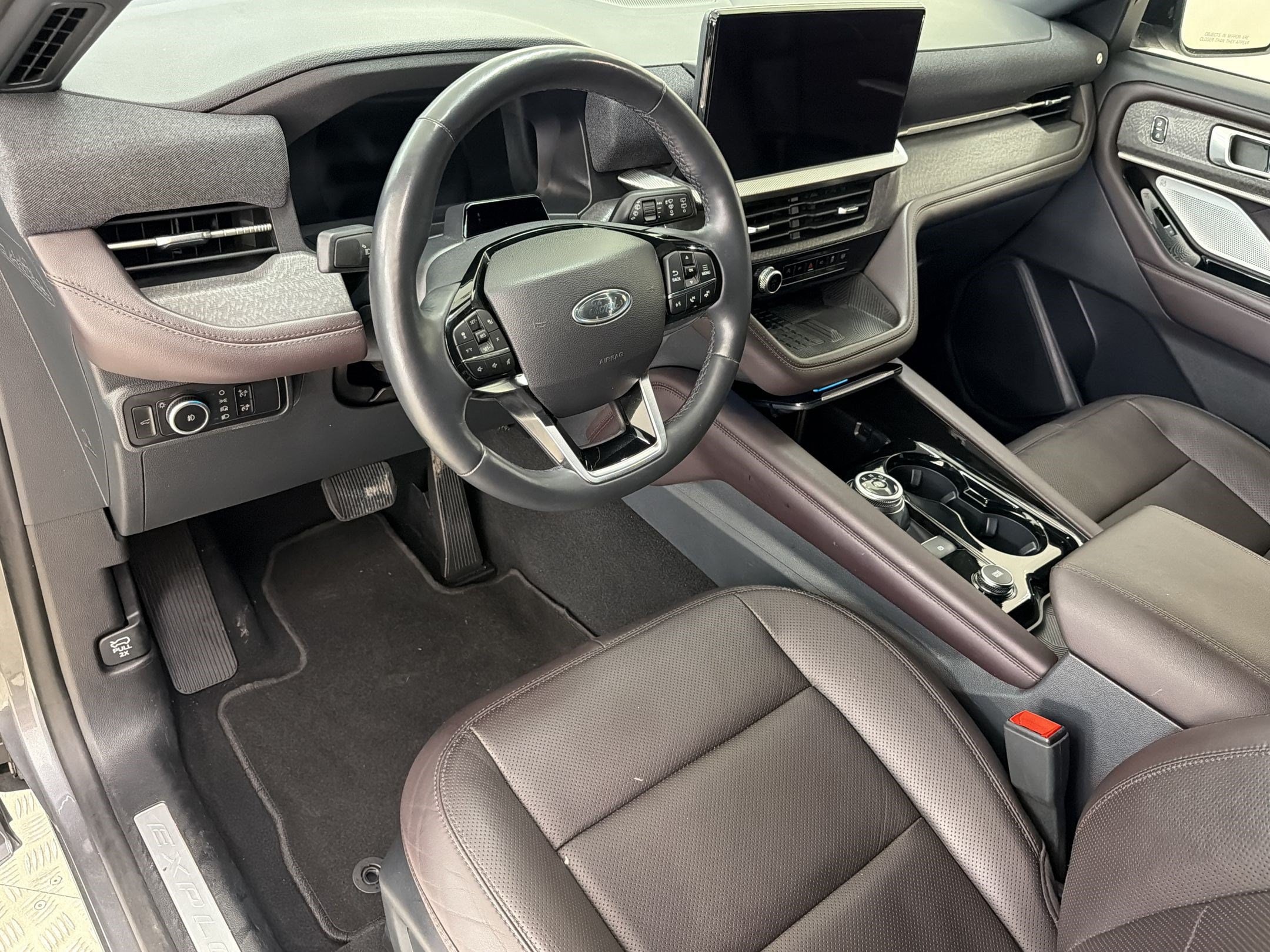 Explorer Platinum SUV