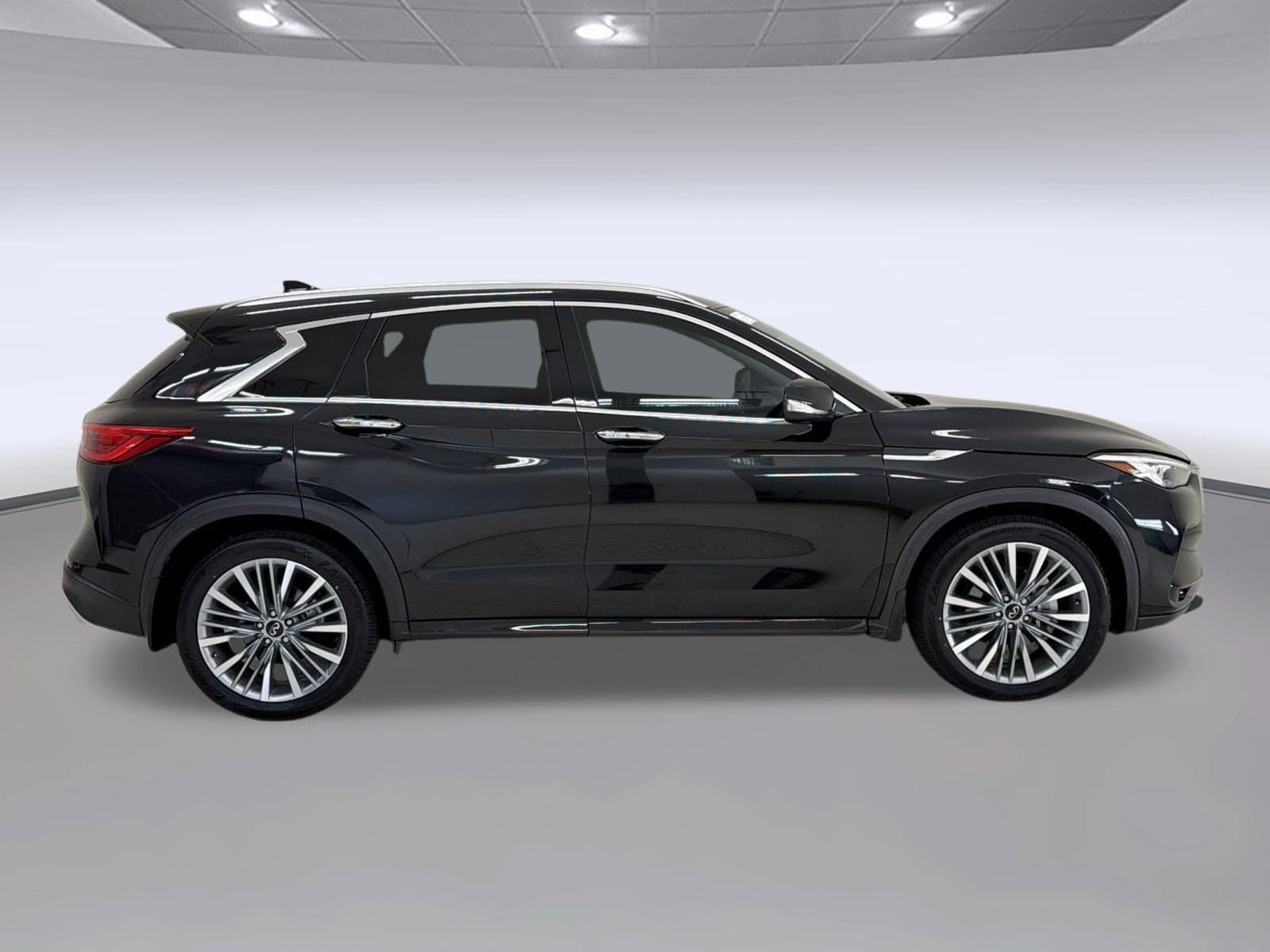 QX50 SENSORY SUV