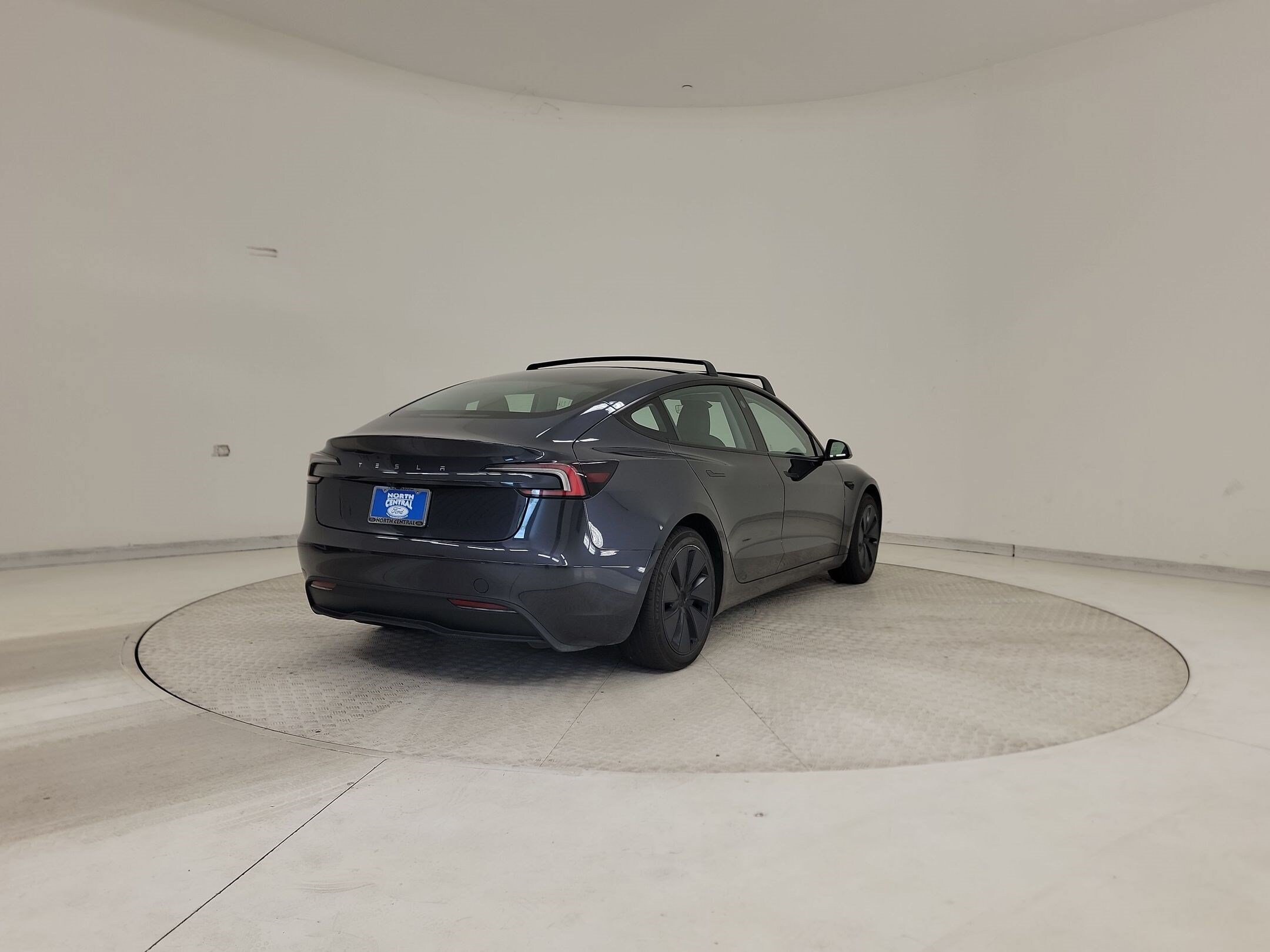 Model 3 Long Range Sedan