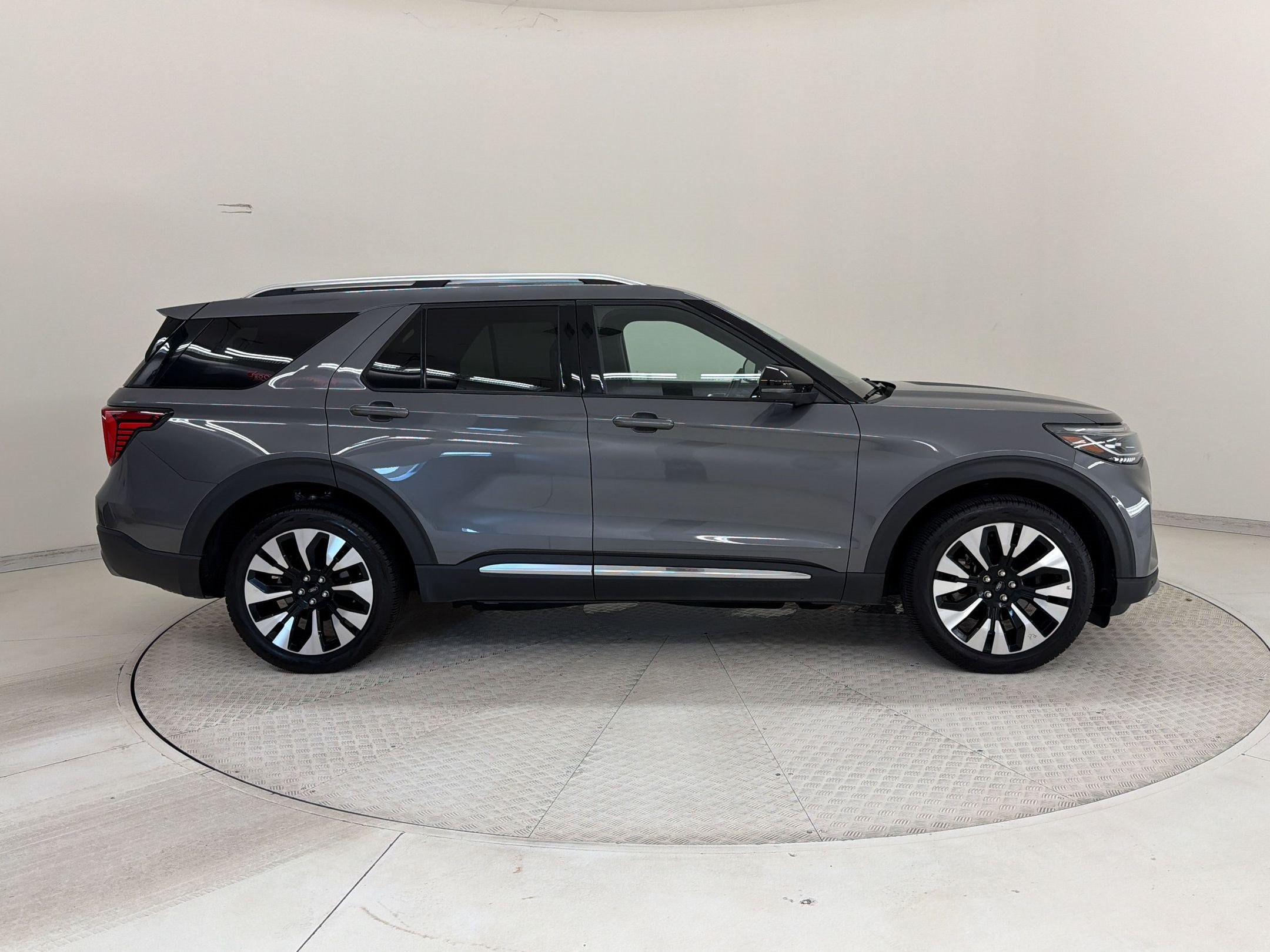 Explorer Platinum SUV