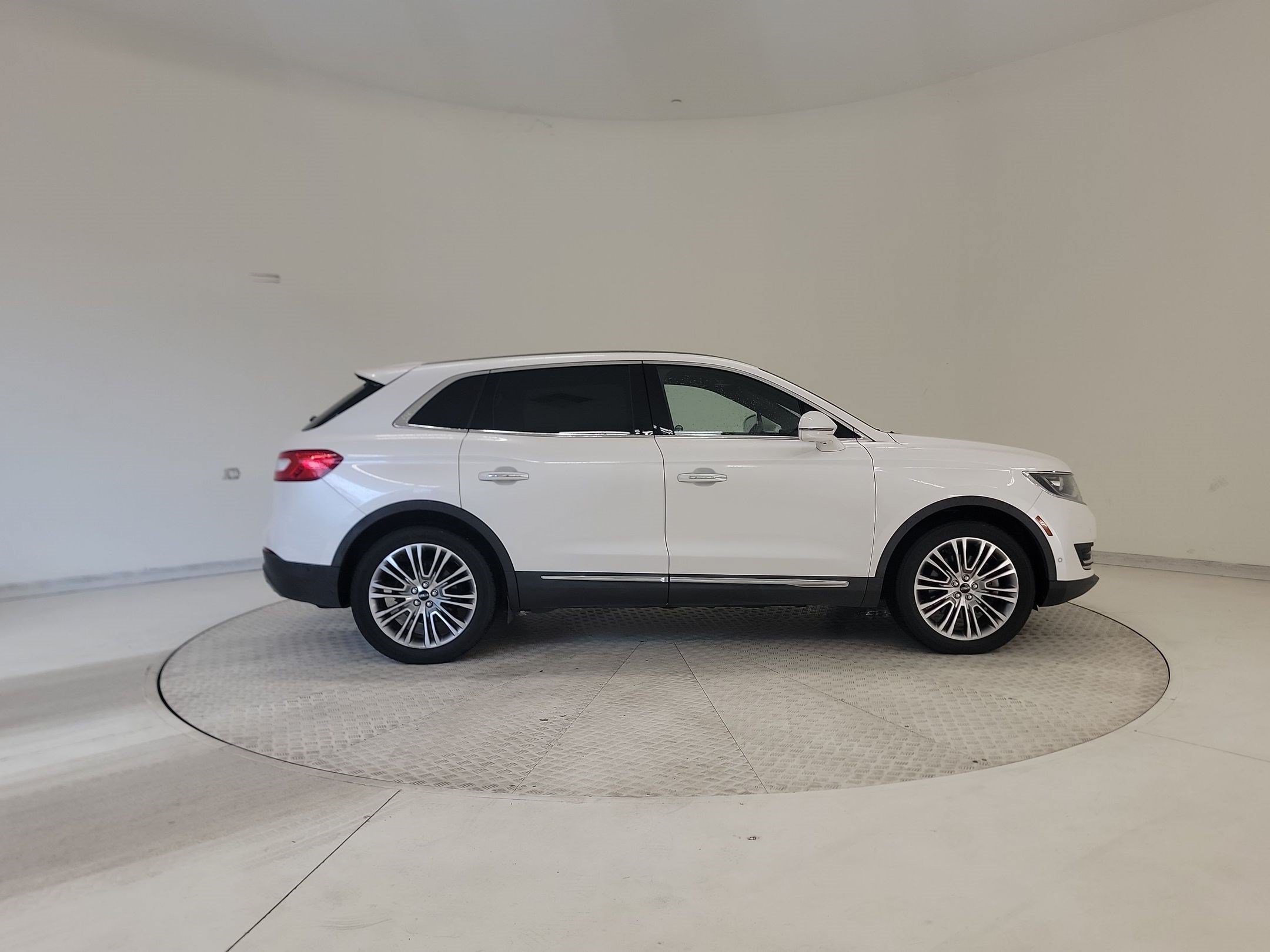 MKX Reserve SUV