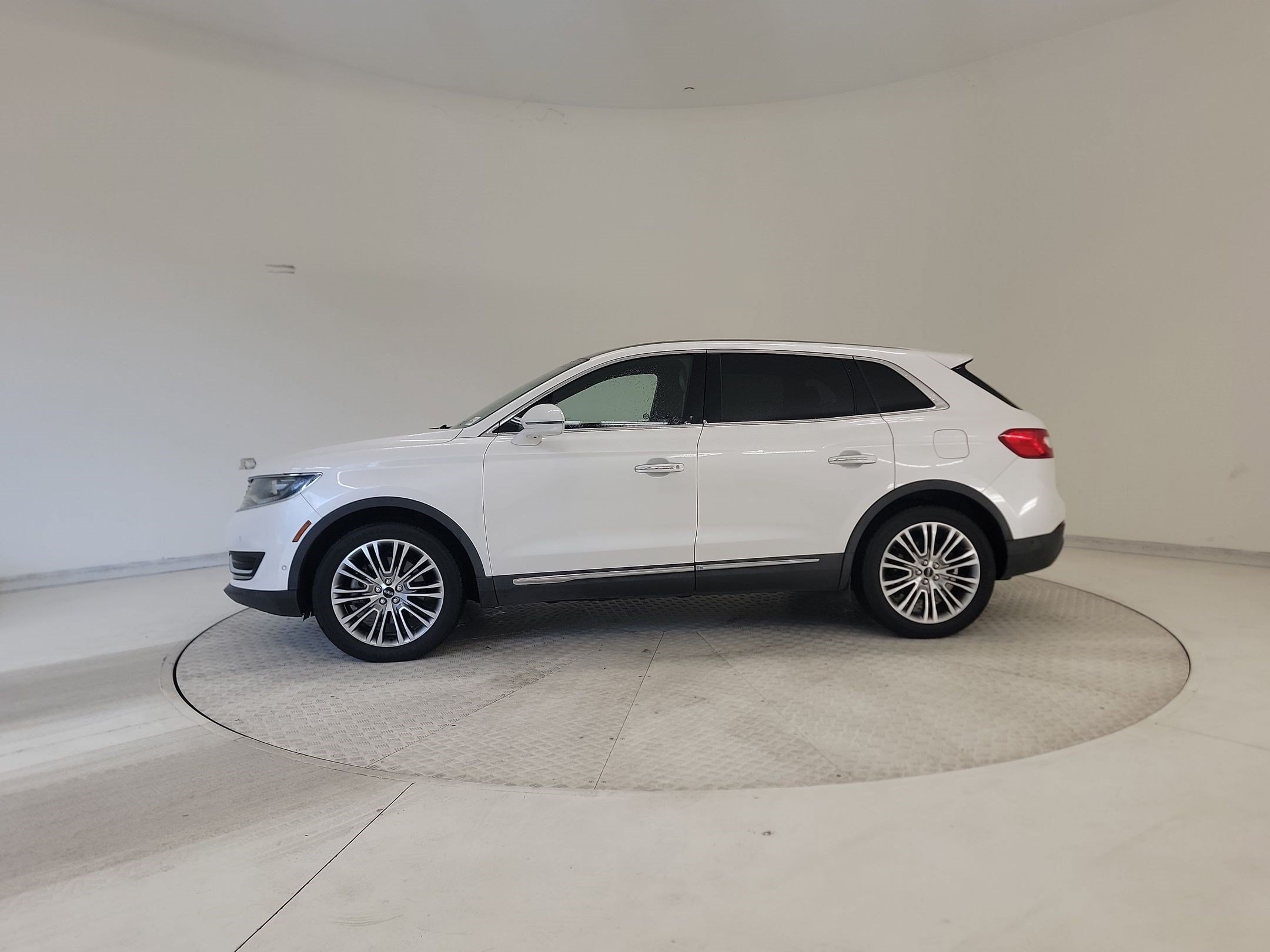 MKX Reserve SUV