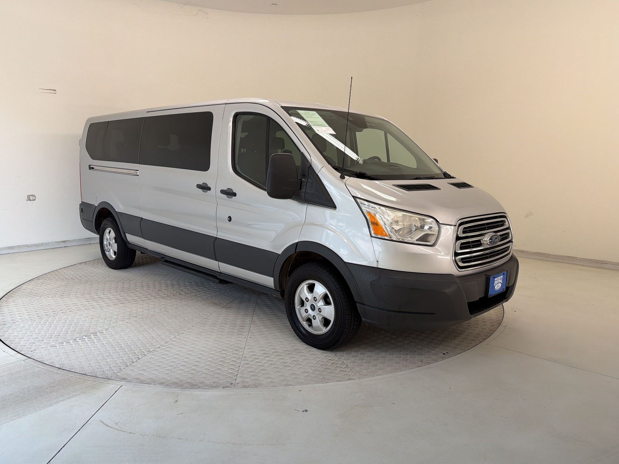 Transit-350 XLT