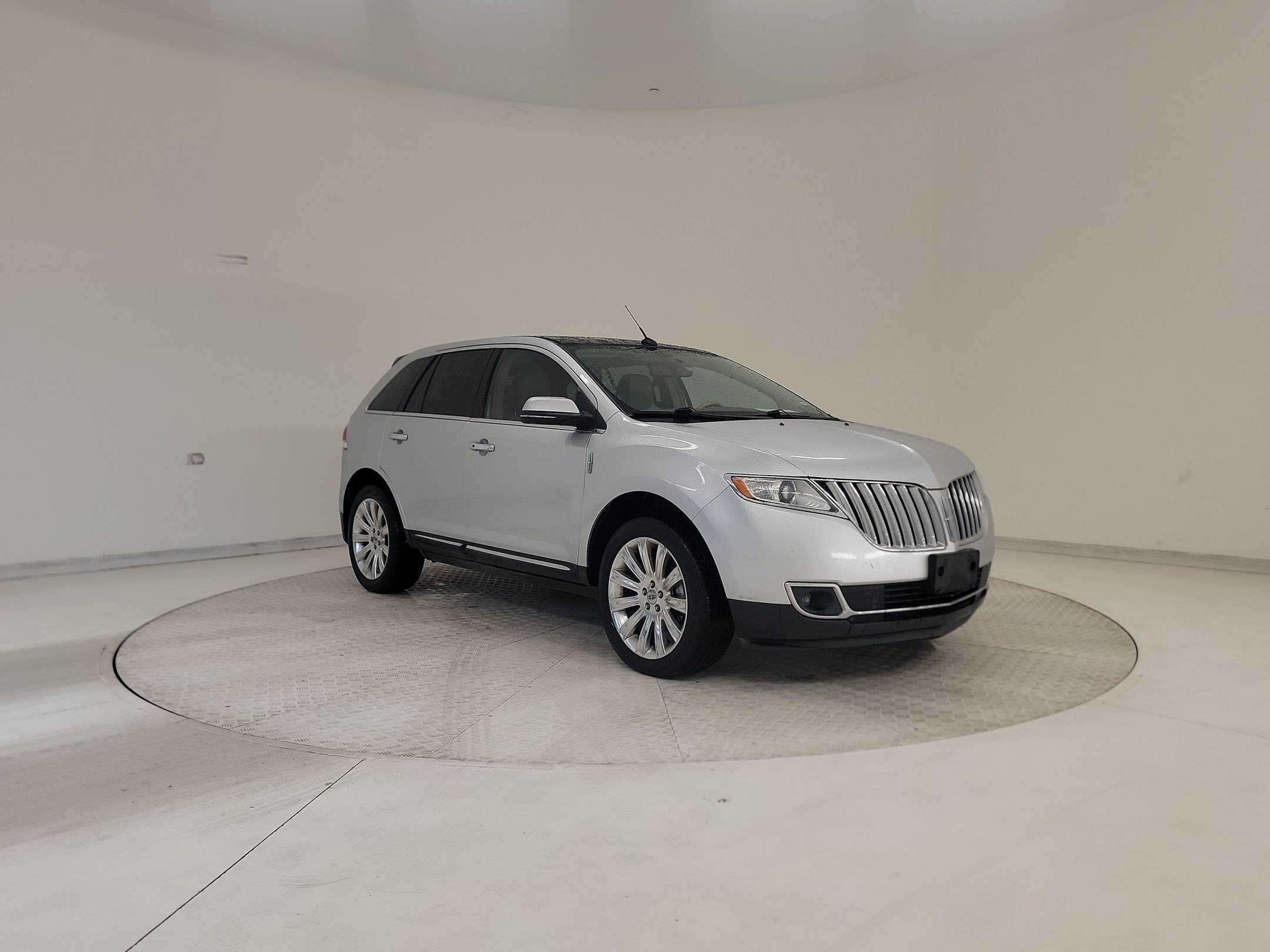 MKX MKX (FWD 4dr) SUV