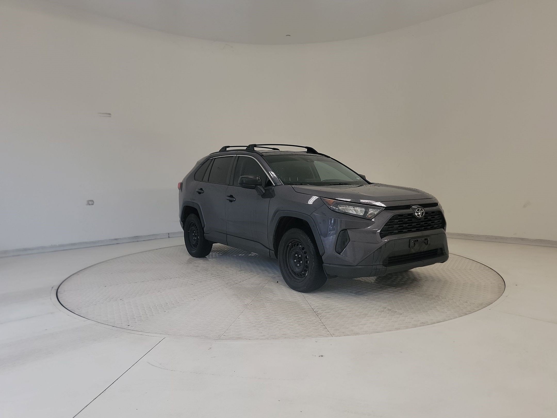 RAV4 LE SUV