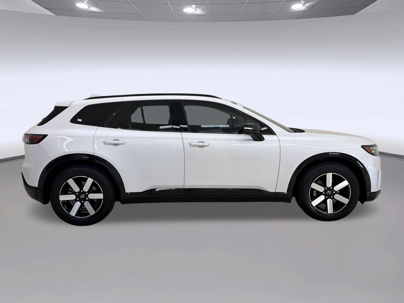 Prologue Touring SUV