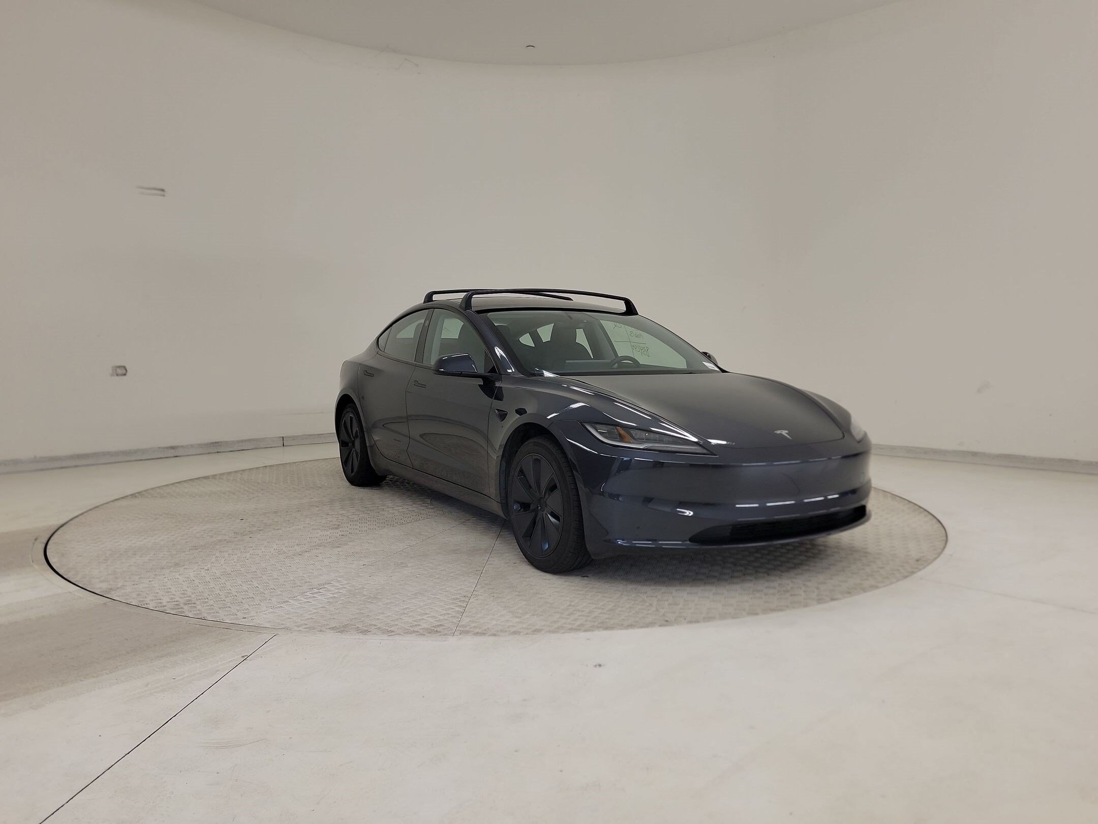Model 3 Long Range Sedan