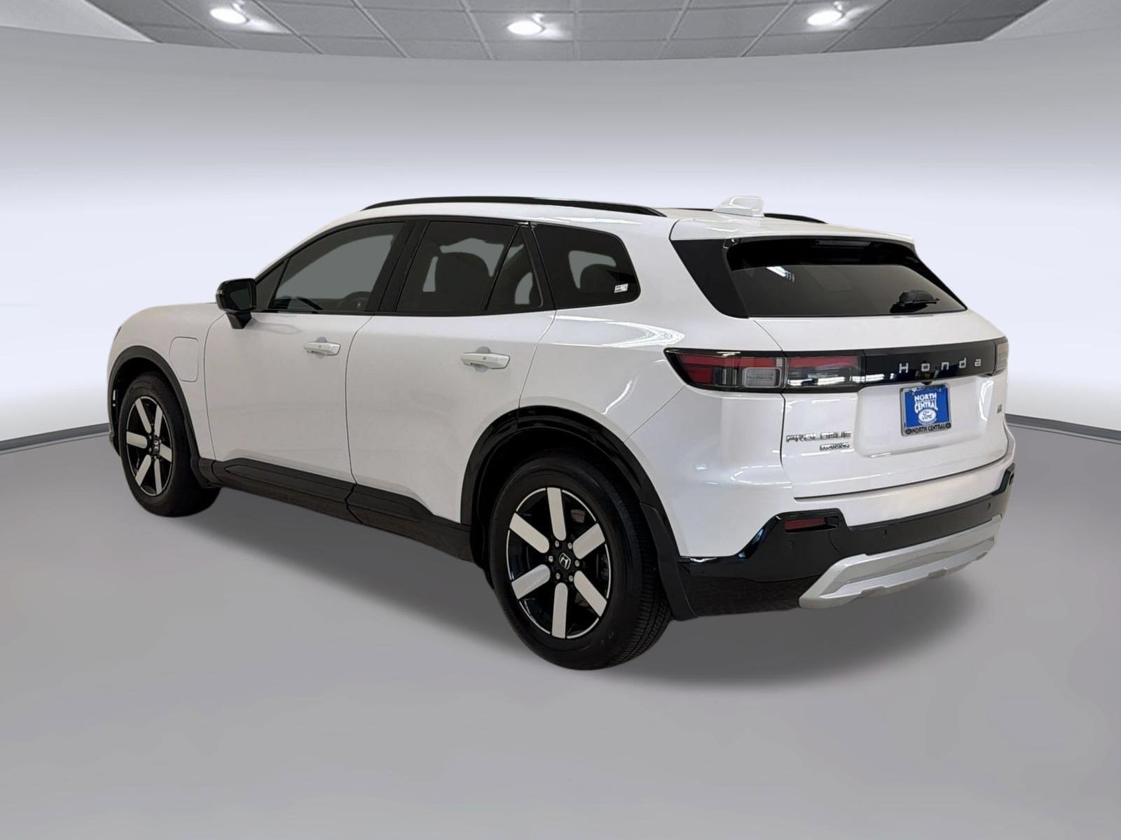 Prologue Touring SUV