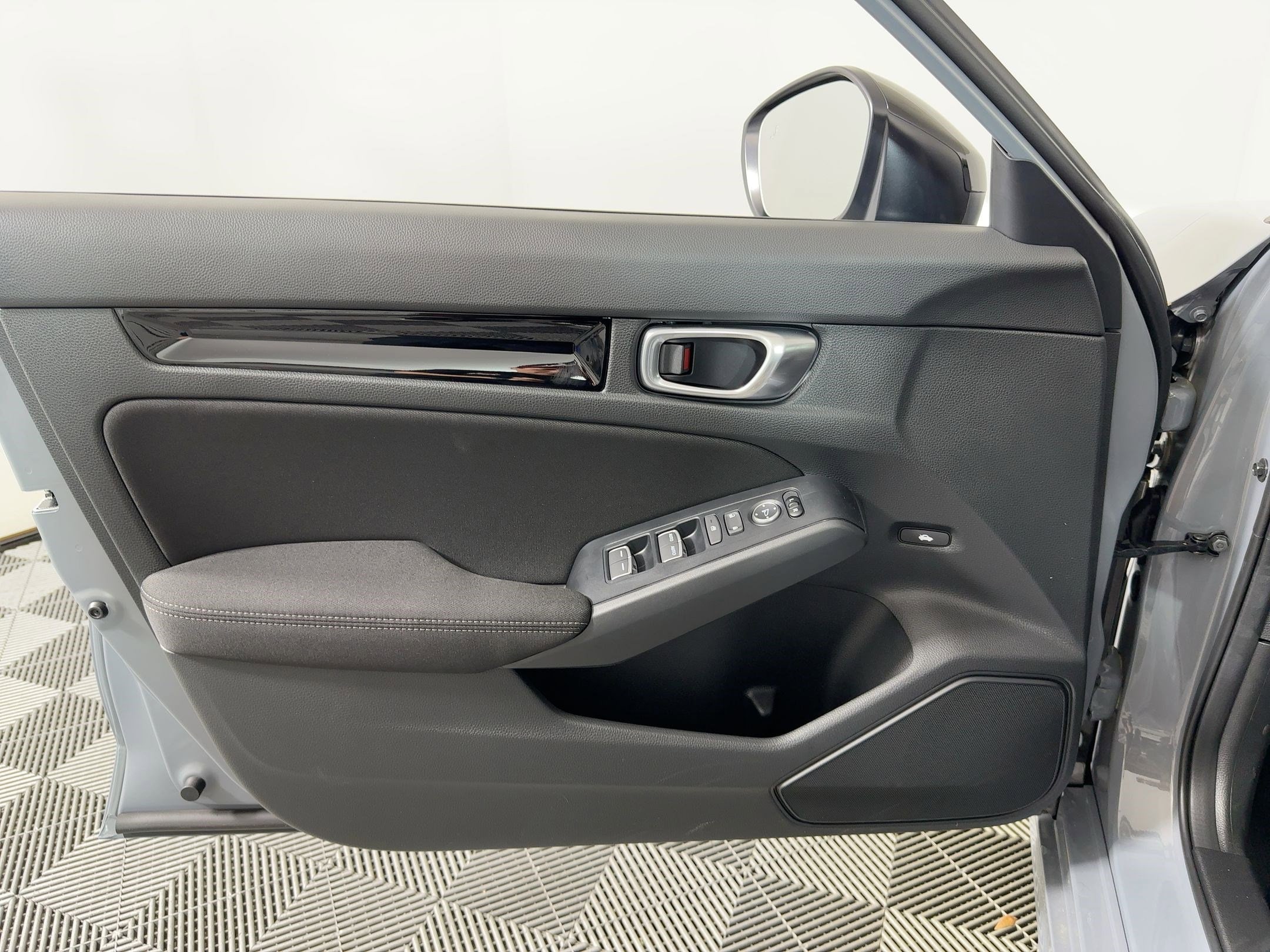 2026 Honda Civic Sport - Photo 9