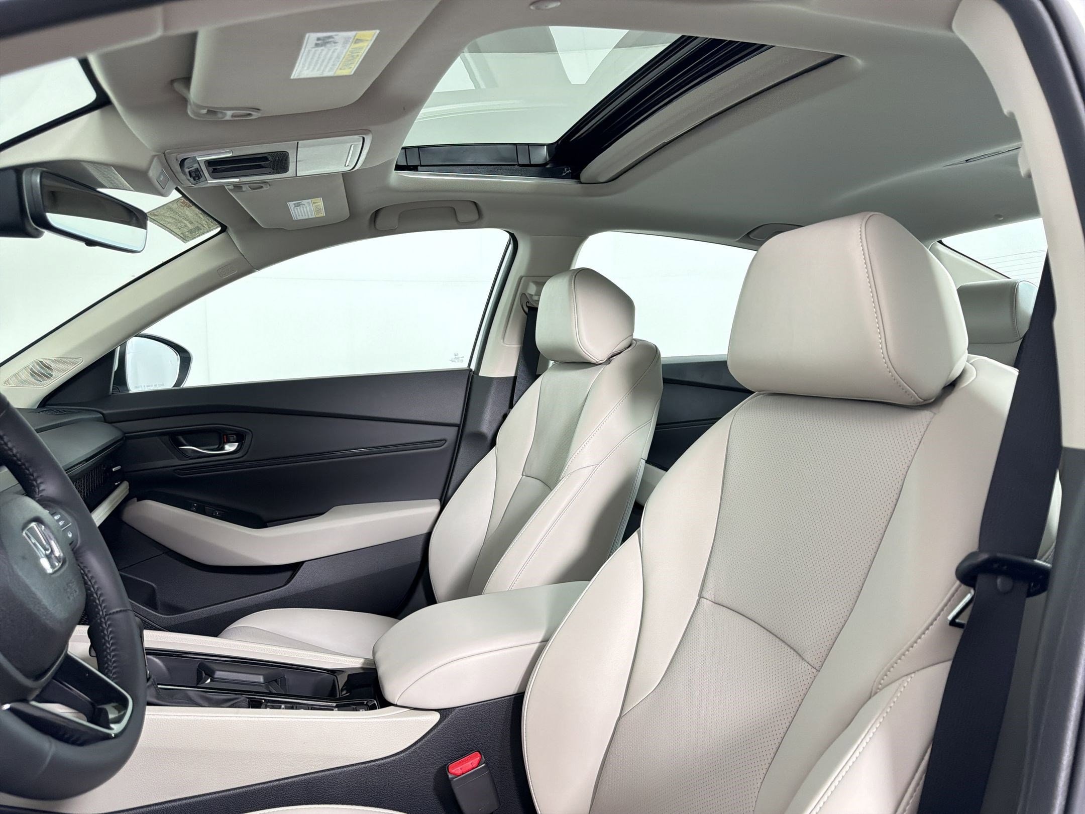 2026 Honda Accord Hybrid EX-L - Photo 12