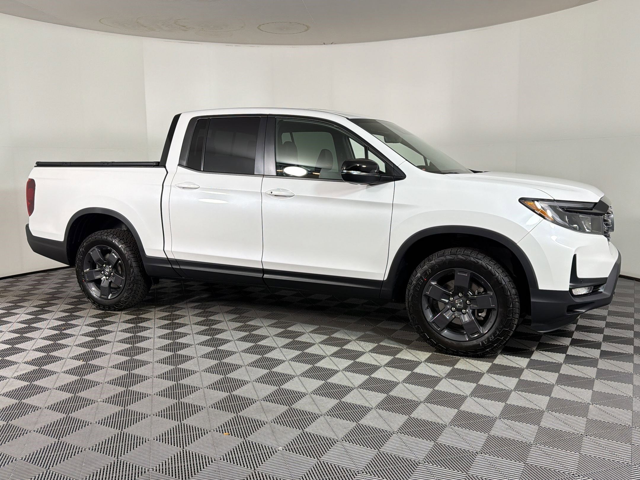 2026 Honda Ridgeline TrailSport - Photo 6