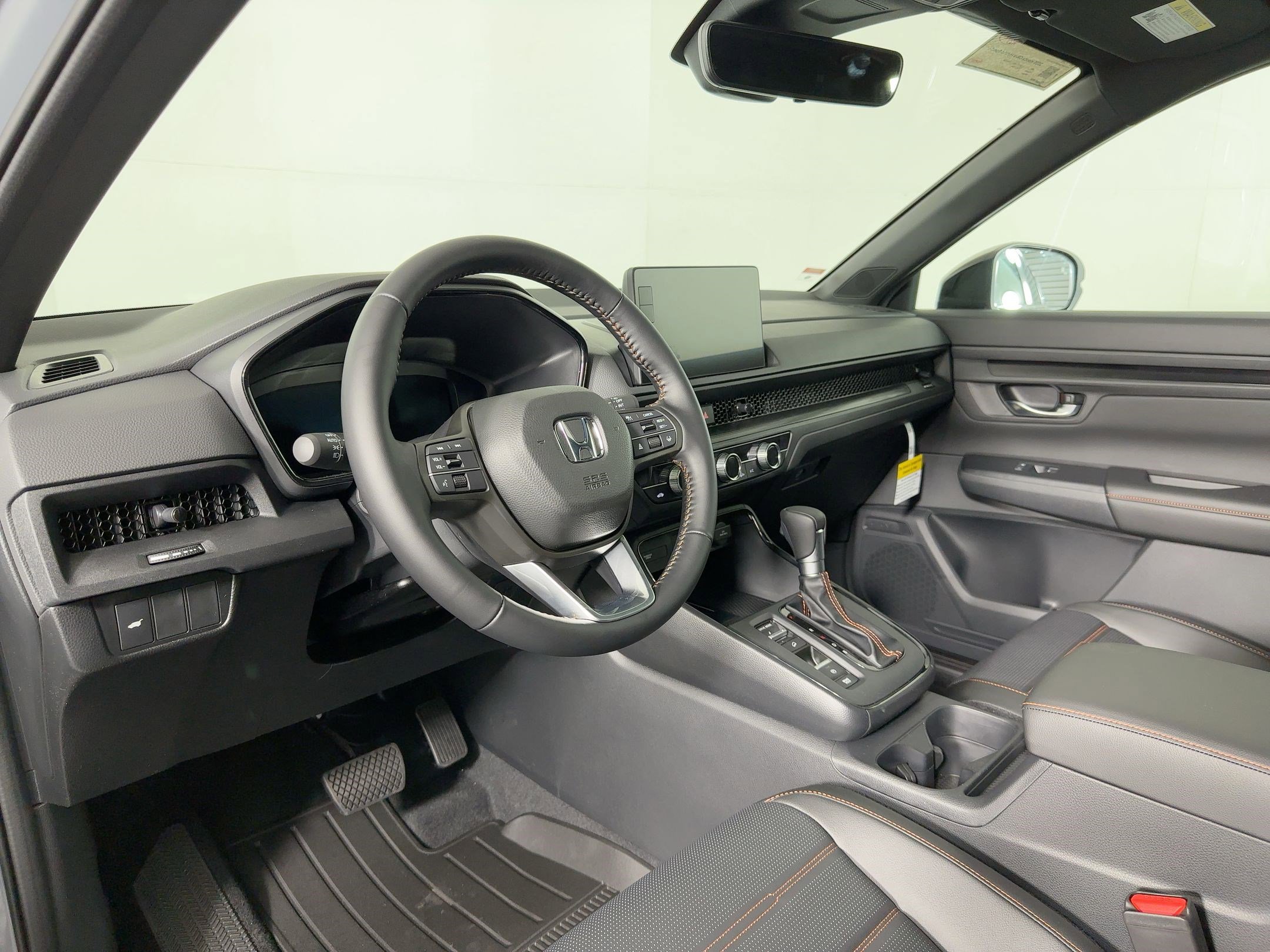 2026 Honda CR-V Hybrid Sport-L photo 4