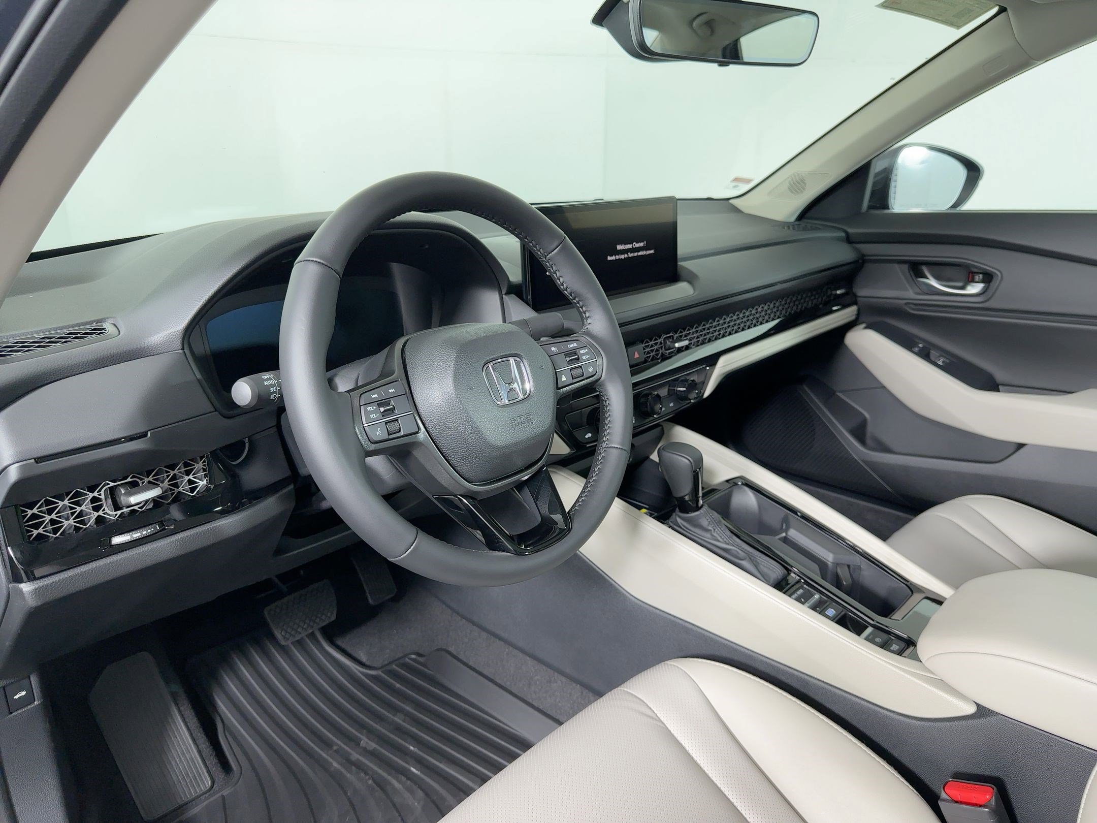 2025 Honda Accord Hybrid EX-L photo 3