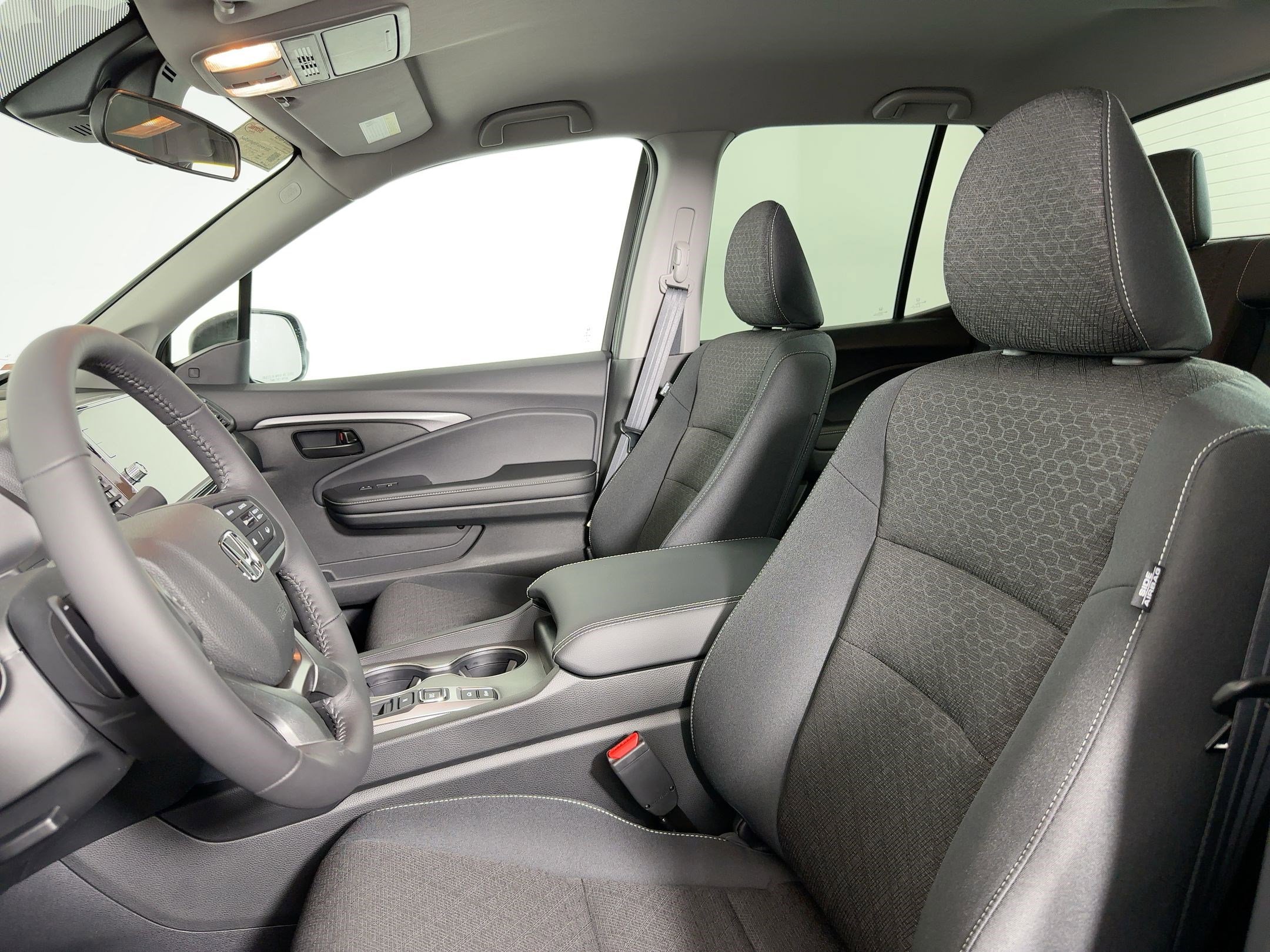 2026 Honda Ridgeline Sport photo 3