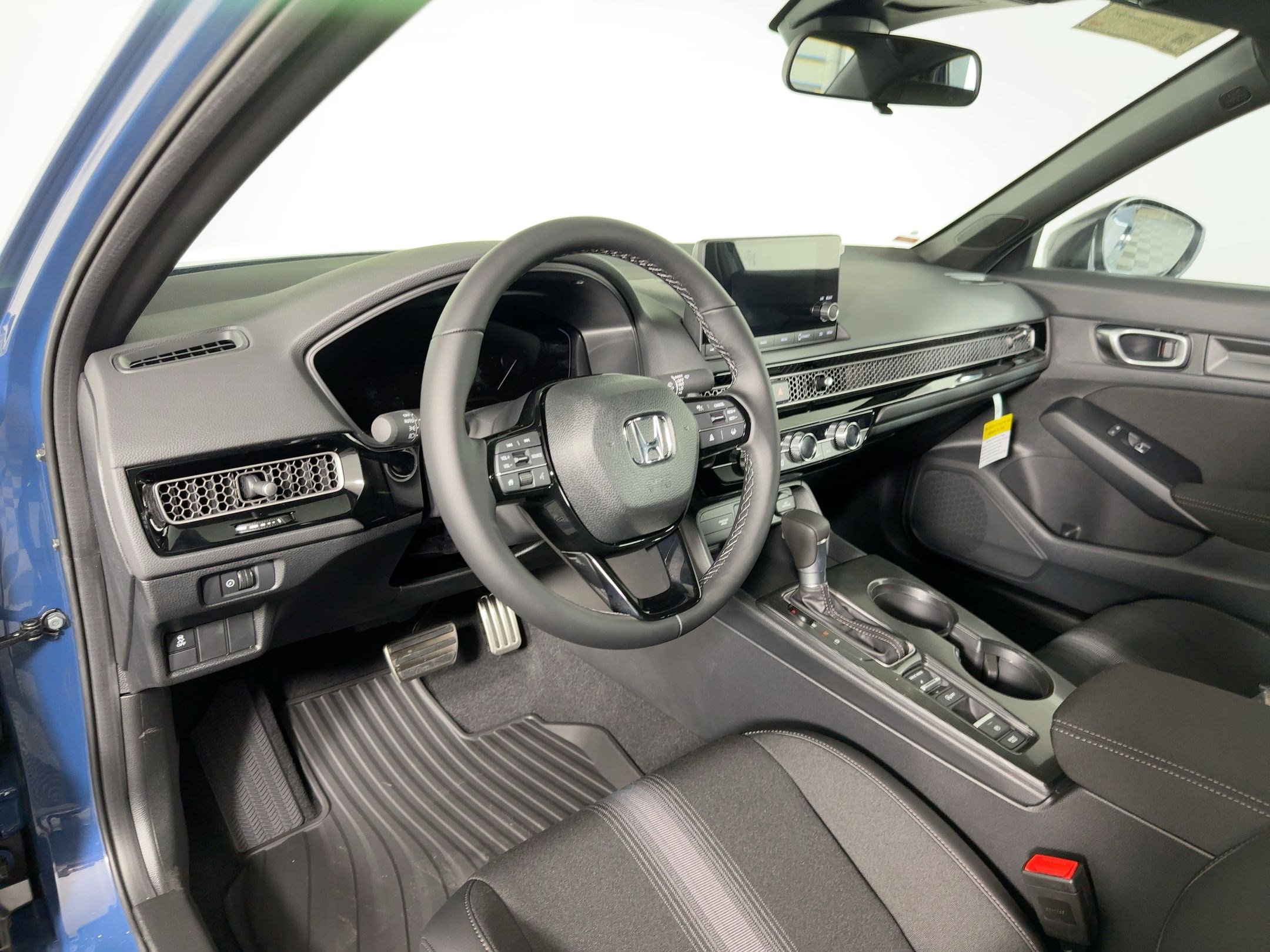 2026 Honda Civic Sport photo 4