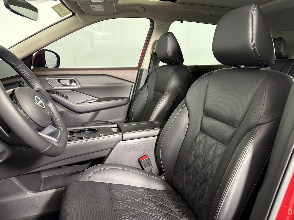Used 2023 Nissan Rogue Platinum SUV