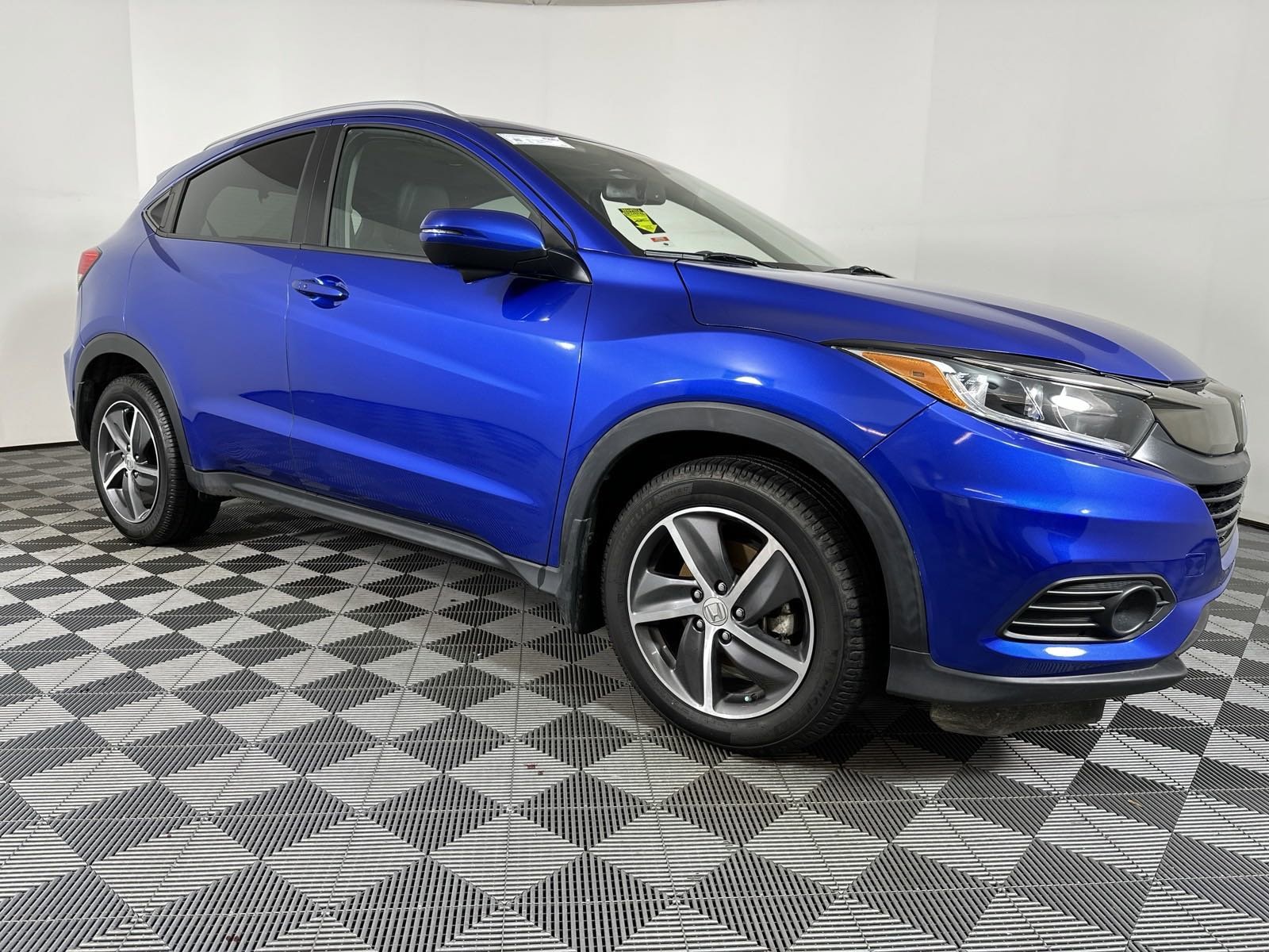 Used 2021 Honda HR-V EX-L with VIN 3CZRU6H75MM738583 for sale in Pensacola, FL