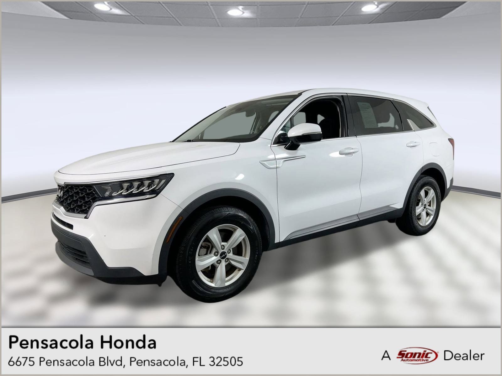 2023 Kia Sorento LX's photo