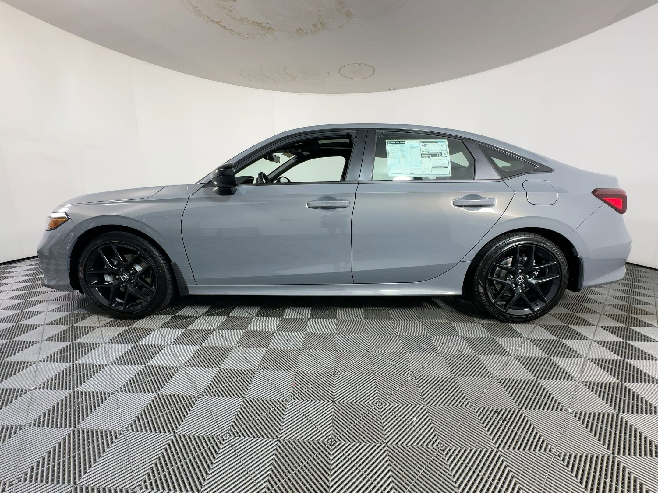 2026 Honda Civic Hybrid Sport photo 2