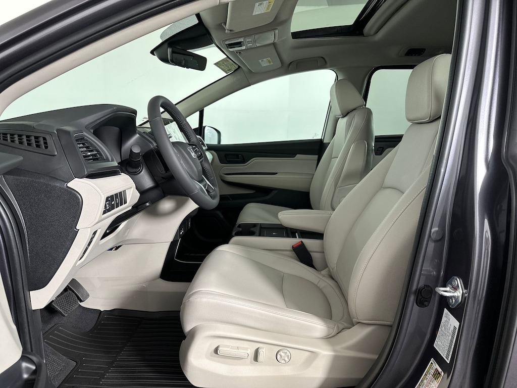 New 2026 Honda Odyssey EX-L Van Passenger