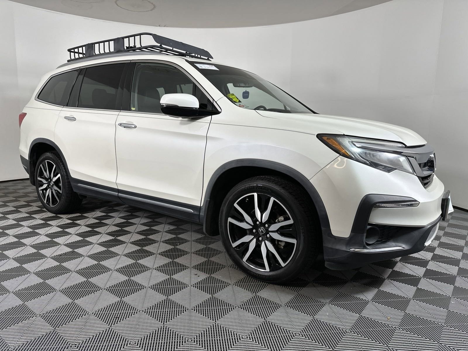 Used 2019 Honda Pilot Touring with VIN 5FNYF6H63KB035052 for sale in Pensacola, FL